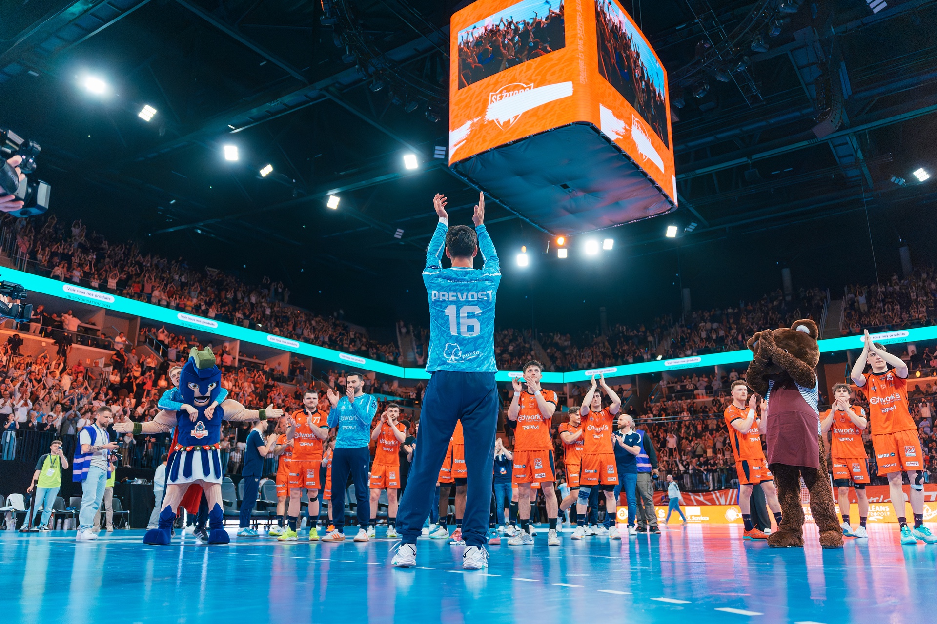 DSC03867.jpg_compressed