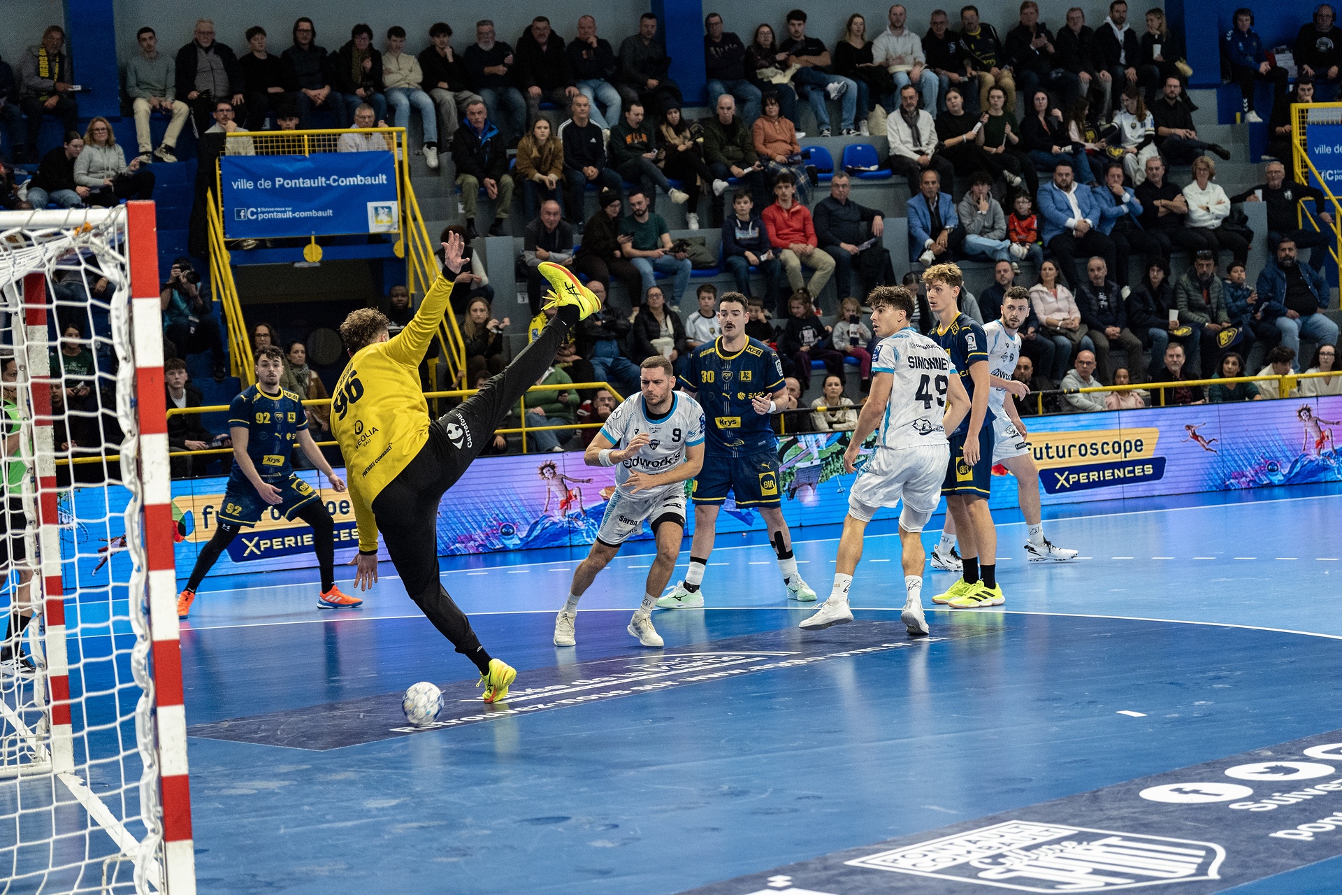 DSC03961.jpg_compressed