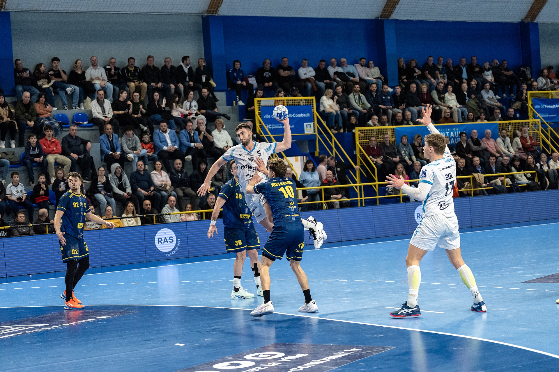 DSC04010.jpg_compressed