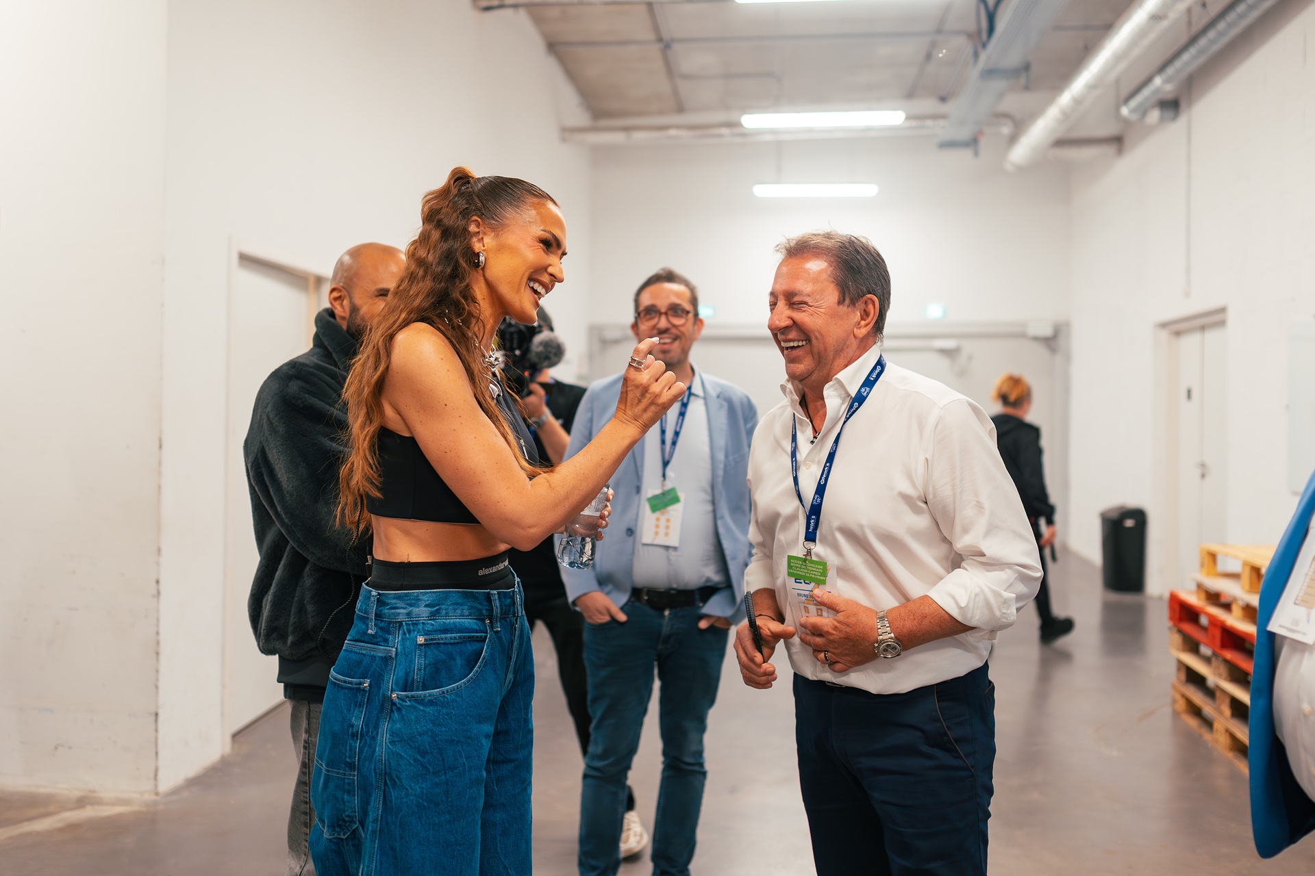 DSC04045.jpg_compressed