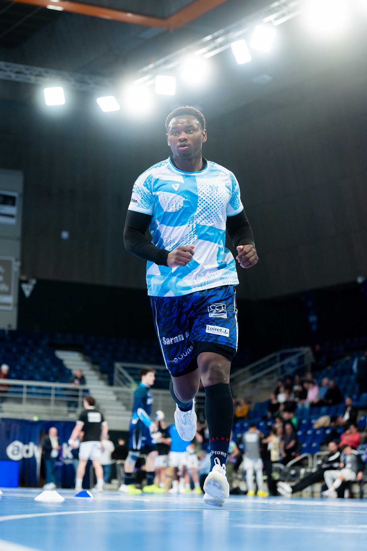 DSC04145.jpg_compressed