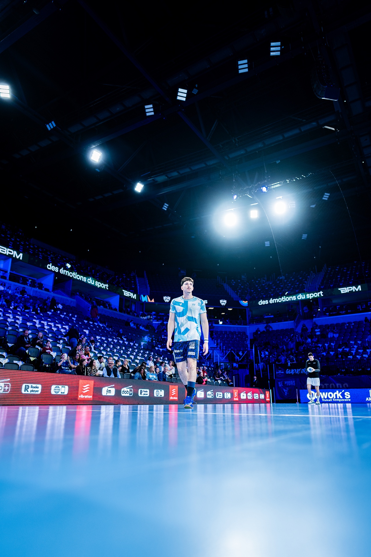 DSC04282.jpg_compressed