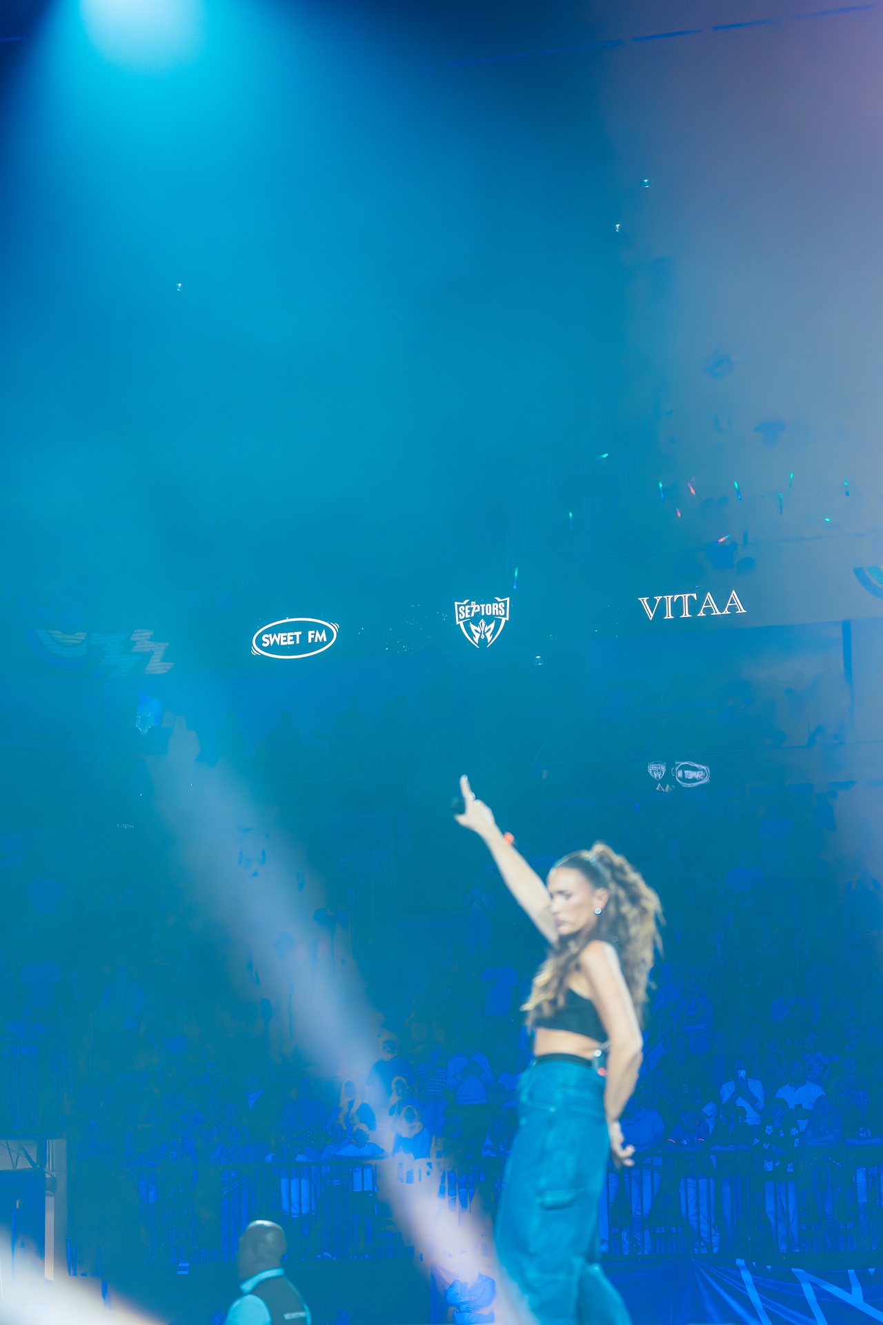 DSC04356.jpg_compressed