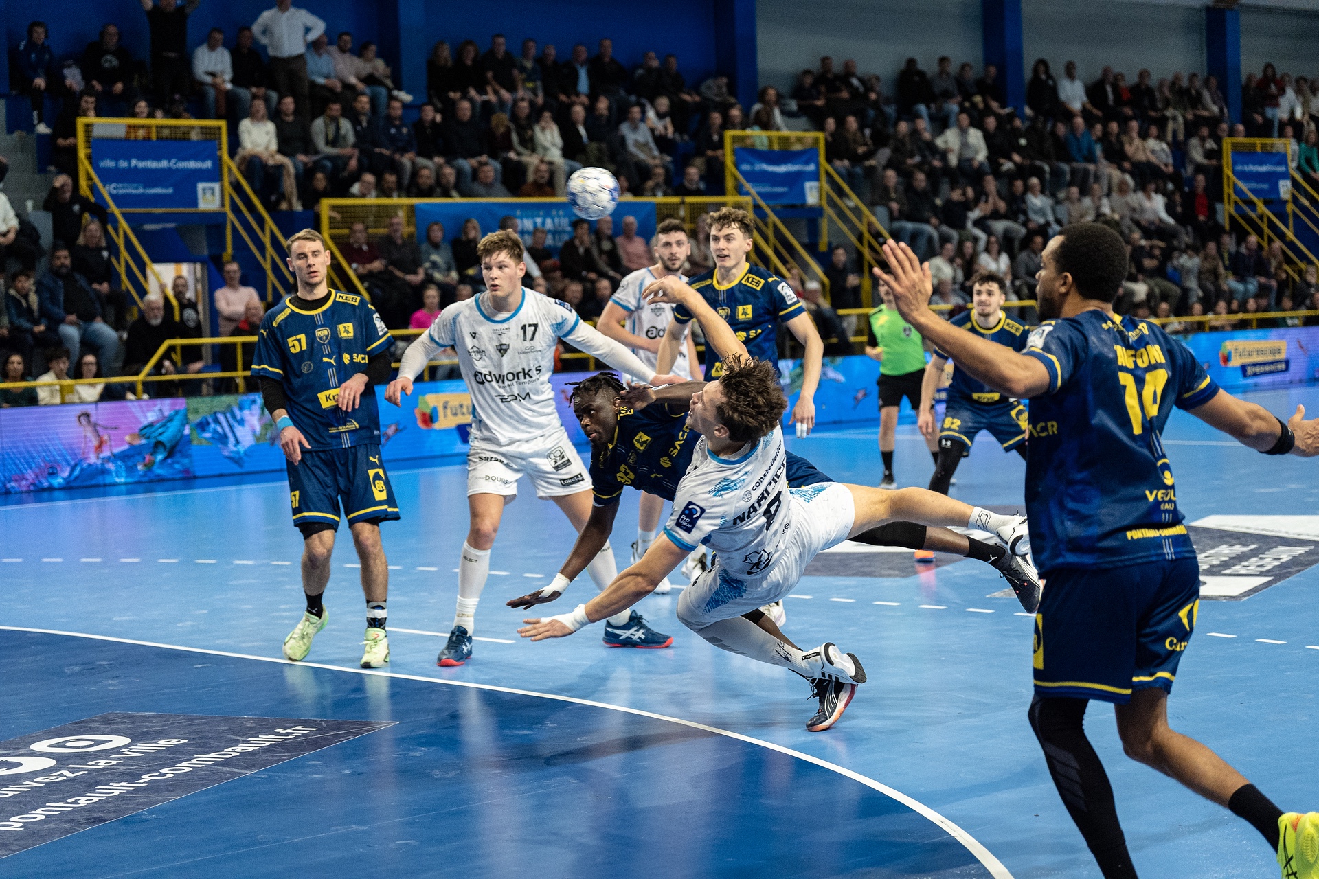 DSC04372.jpg_compressed