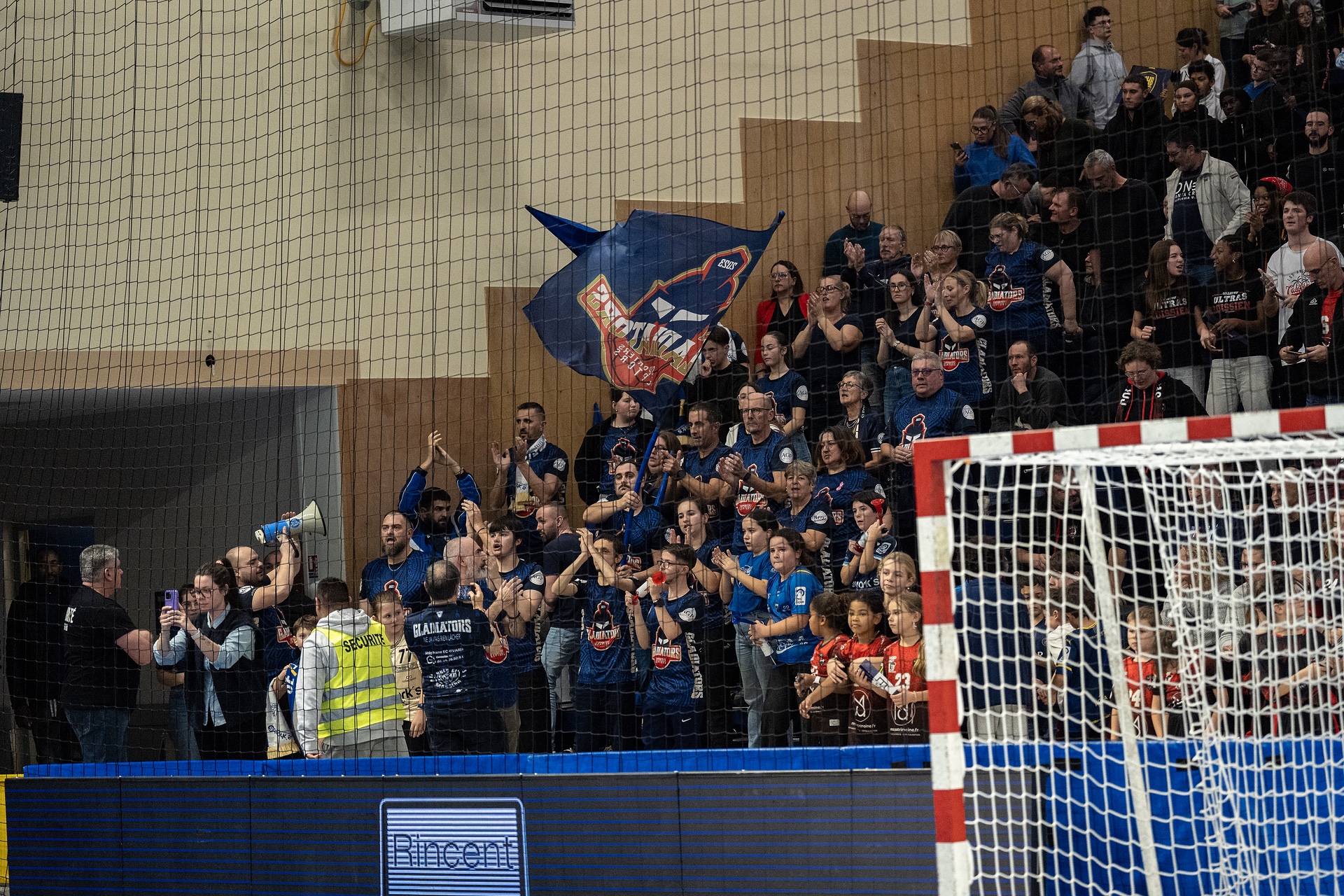 DSC04432.jpg_compressed