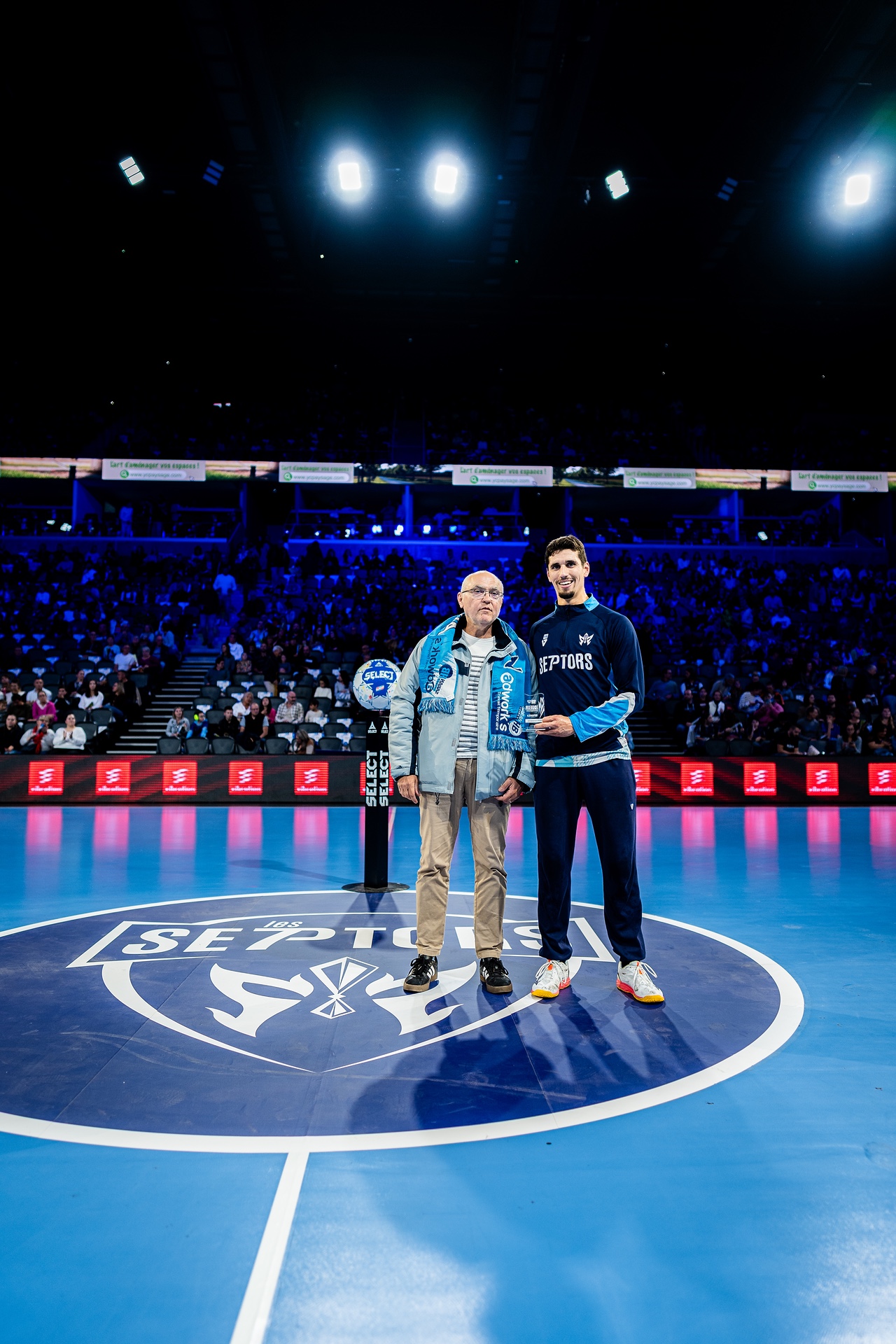 DSC04459.jpg_compressed