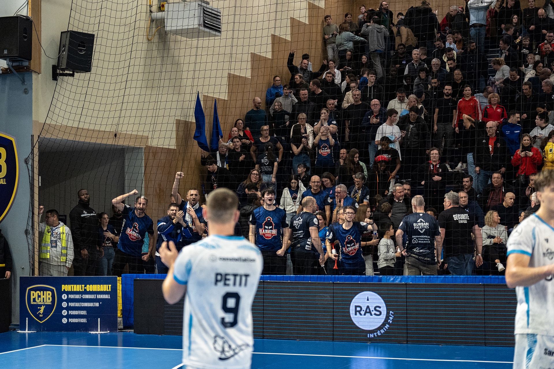 DSC04515.jpg_compressed