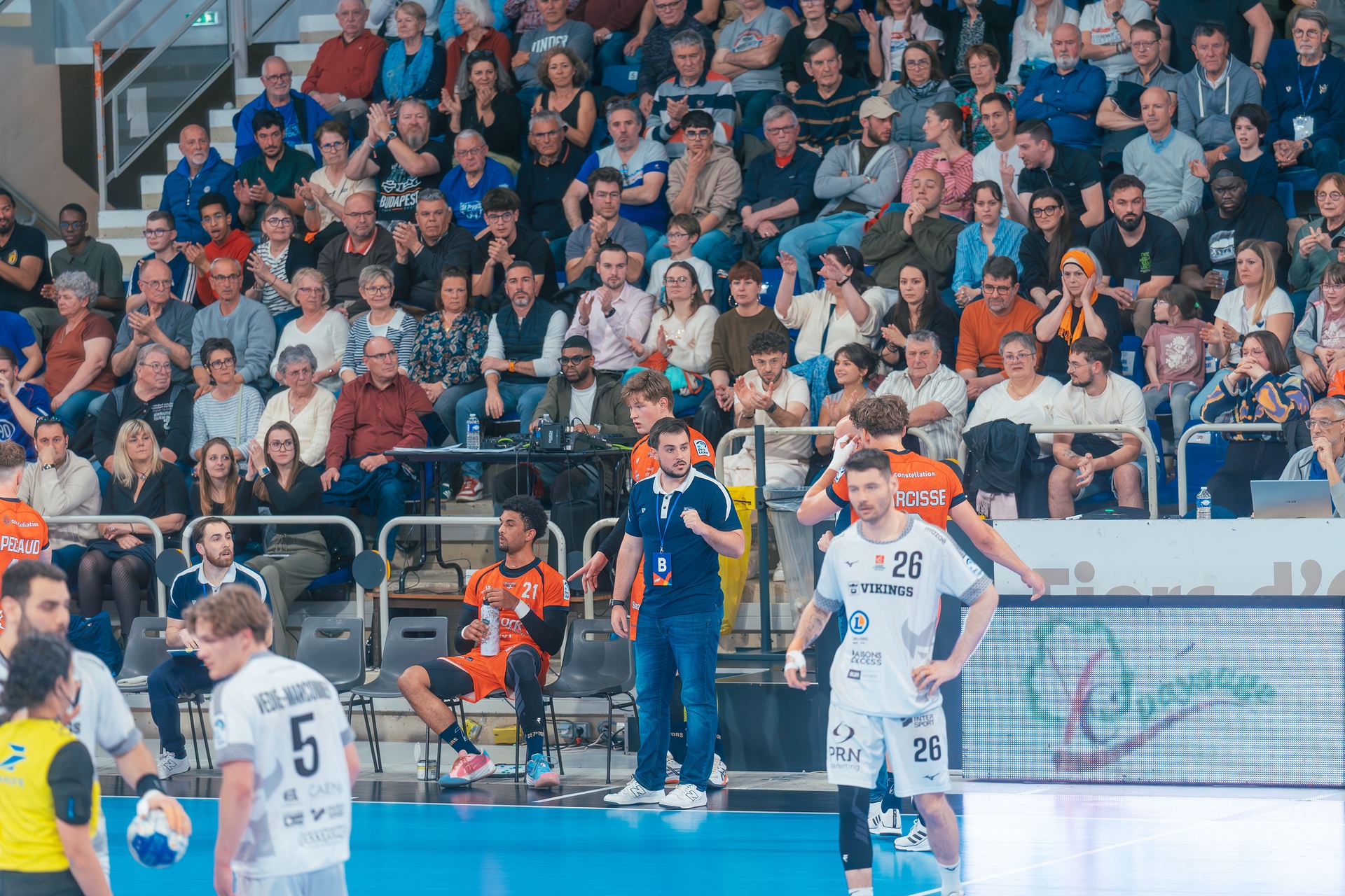 DSC04652.jpg_compressed