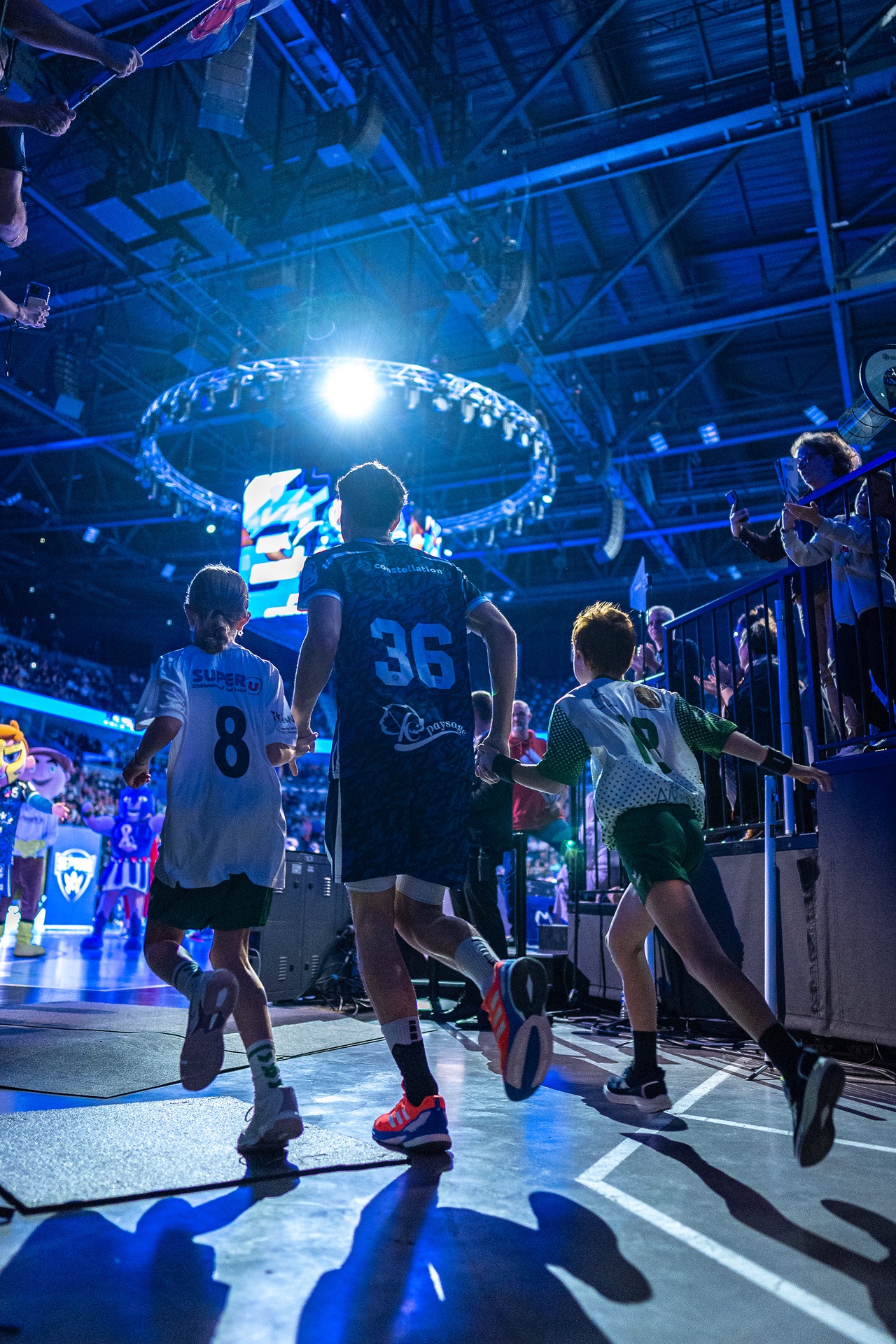 DSC04670.jpg_compressed