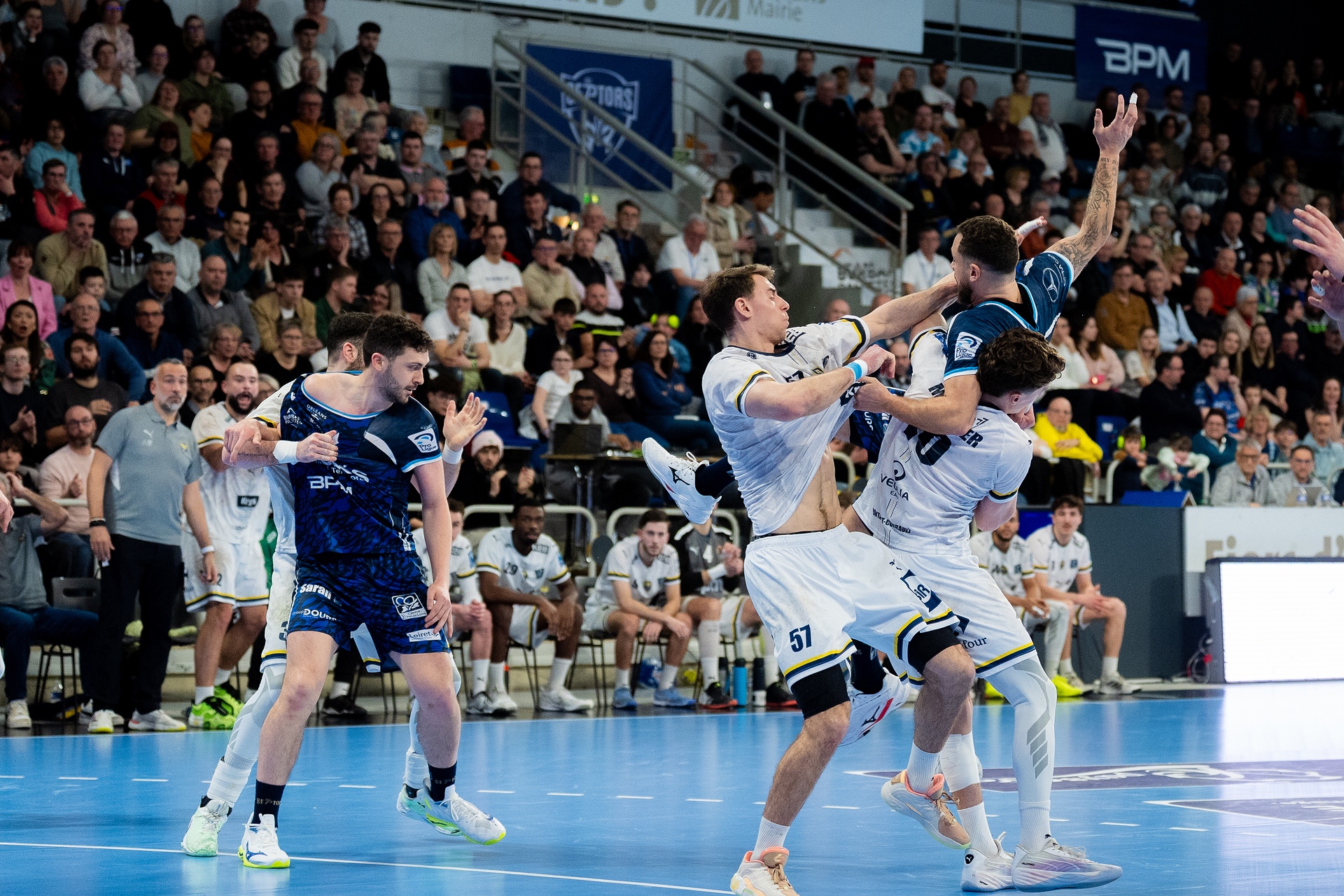 DSC04868.jpg_compressed