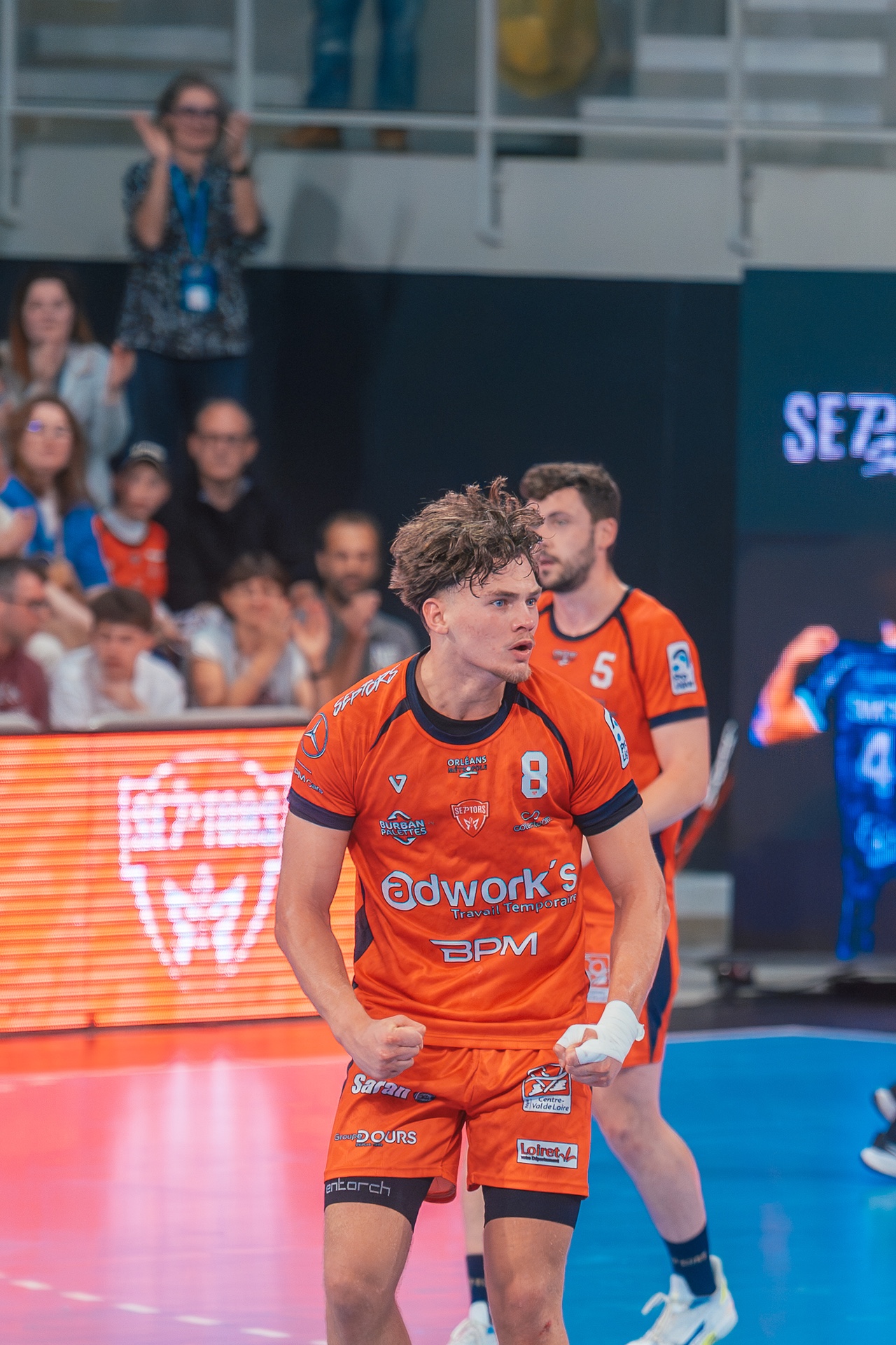 DSC04906.jpg_compressed