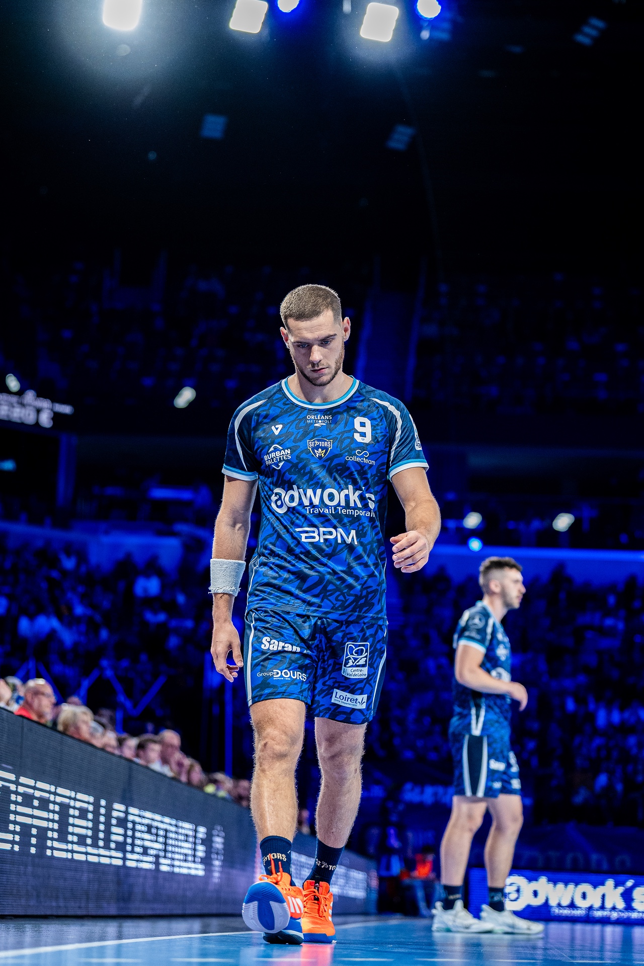 DSC05044.jpg_compressed