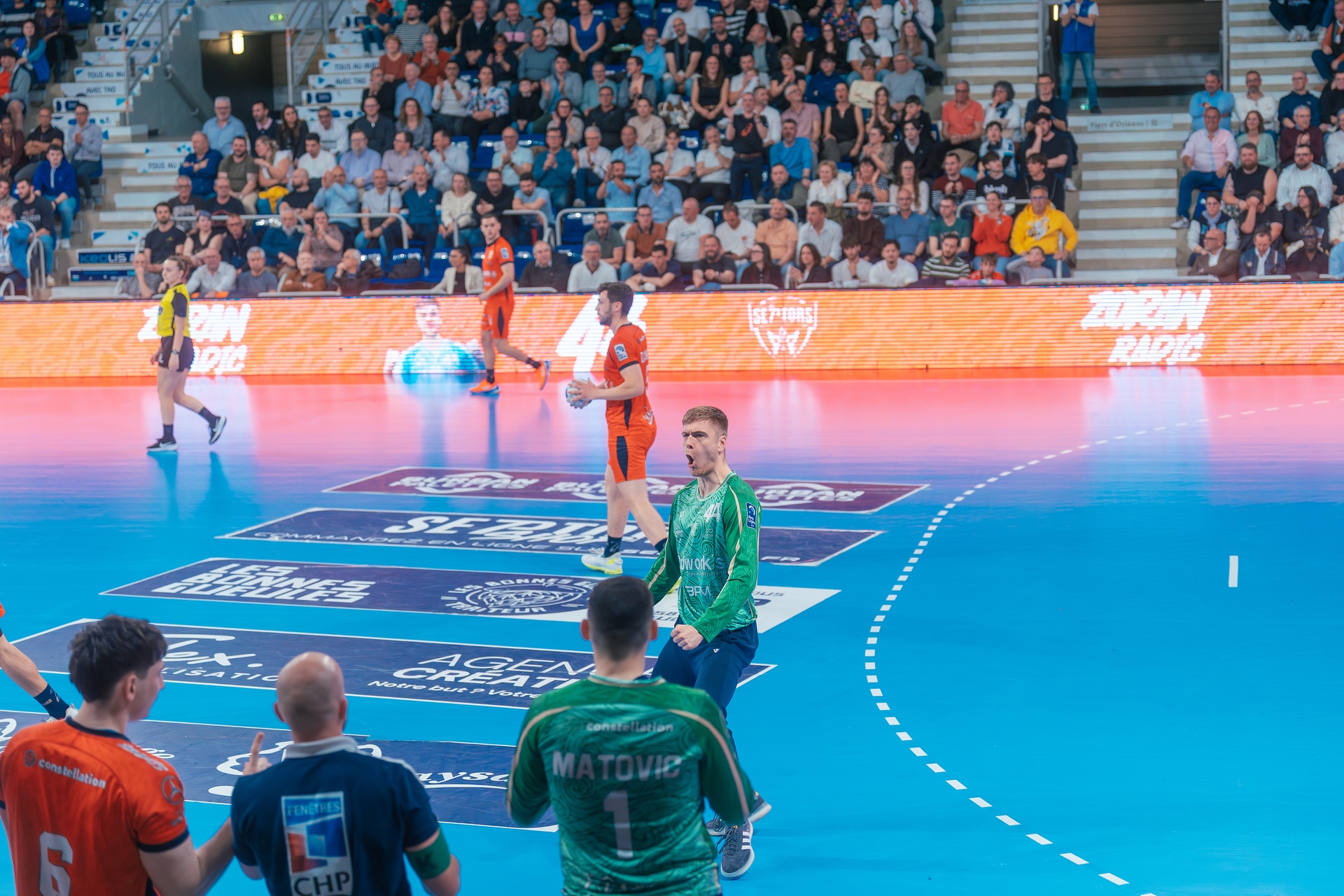 DSC05147.jpg_compressed