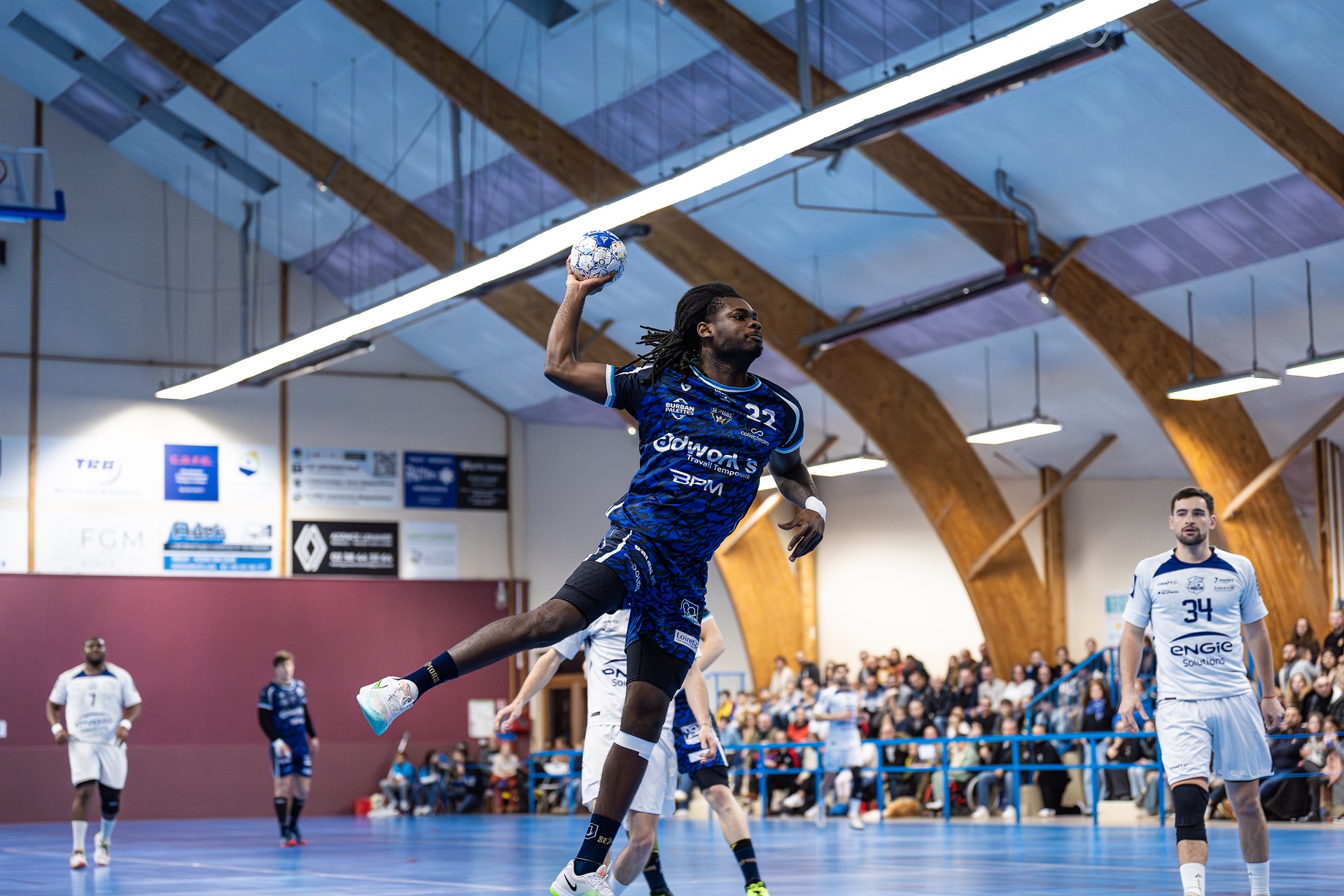 DSC05176.jpg_compressed