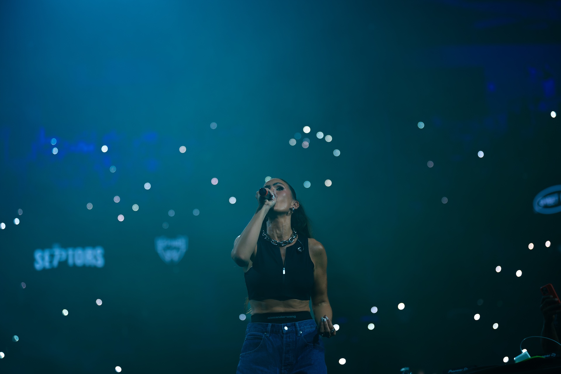 DSC05195.jpg_compressed