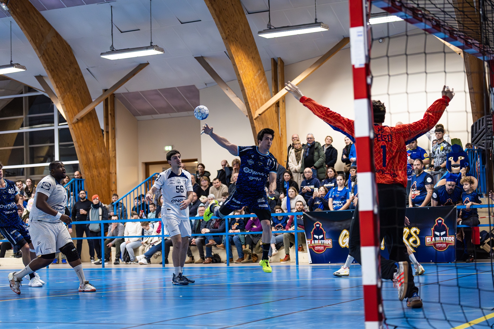 DSC05284.jpg_compressed