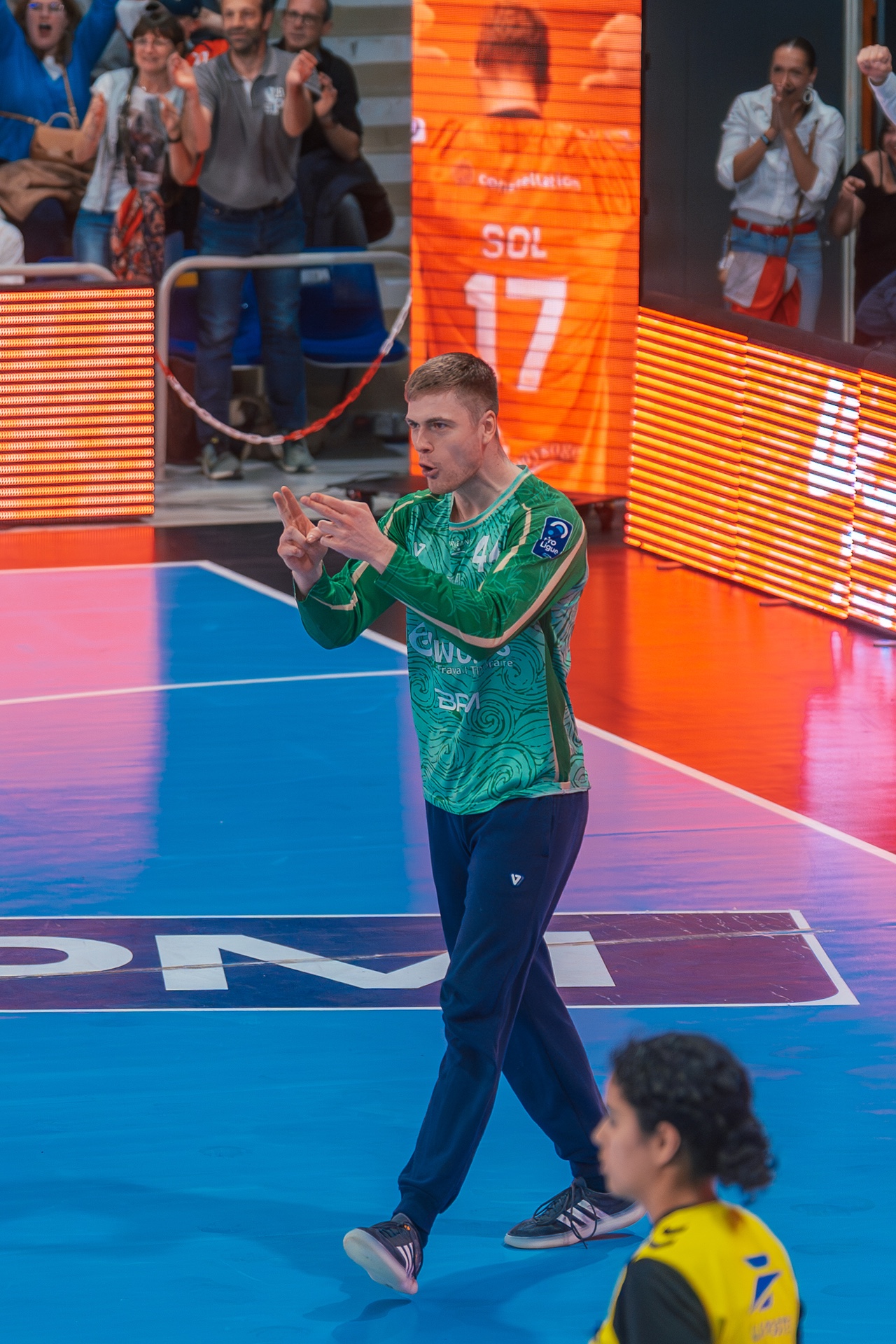 DSC05313-2.jpg_compressed