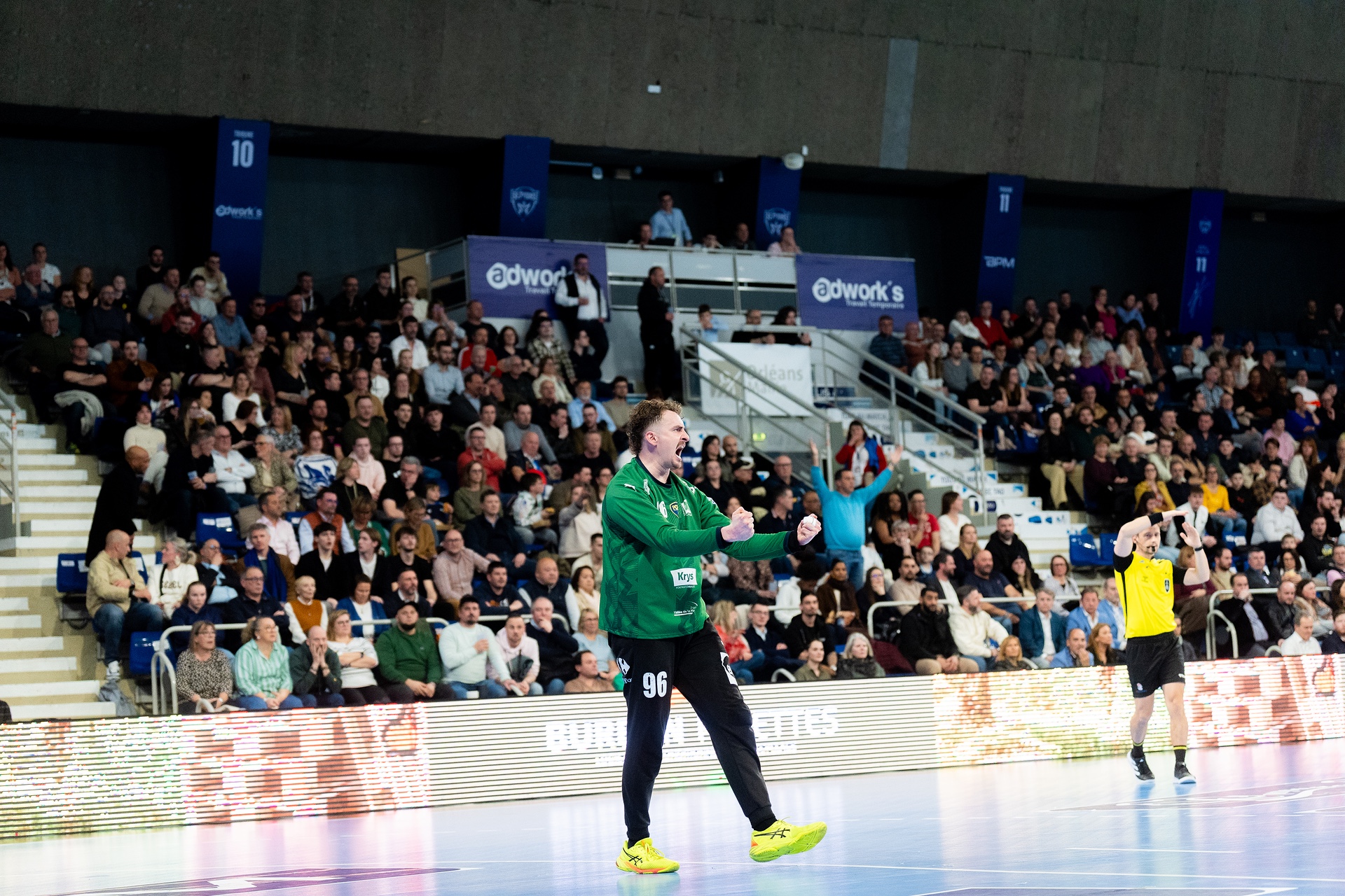 DSC05369.jpg_compressed