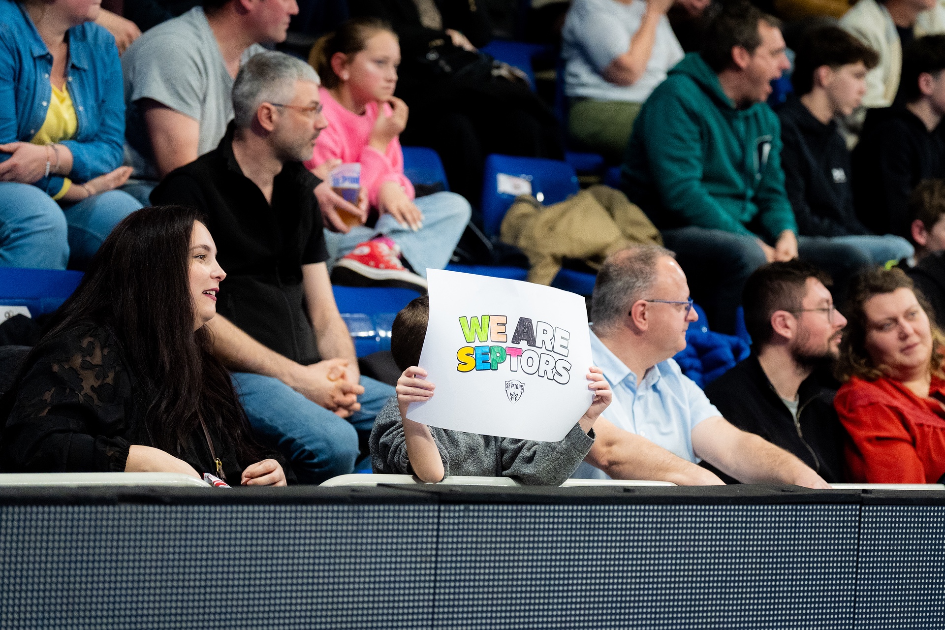 DSC05405.jpg_compressed