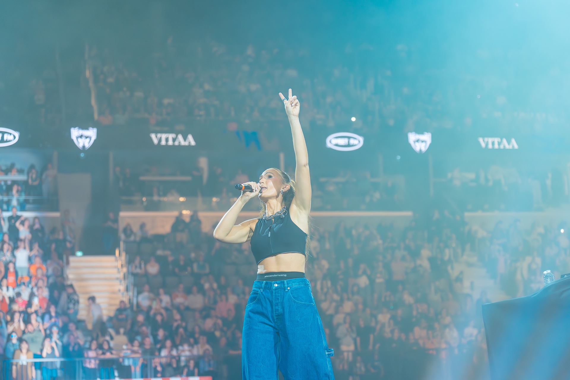 DSC05446.jpg_compressed