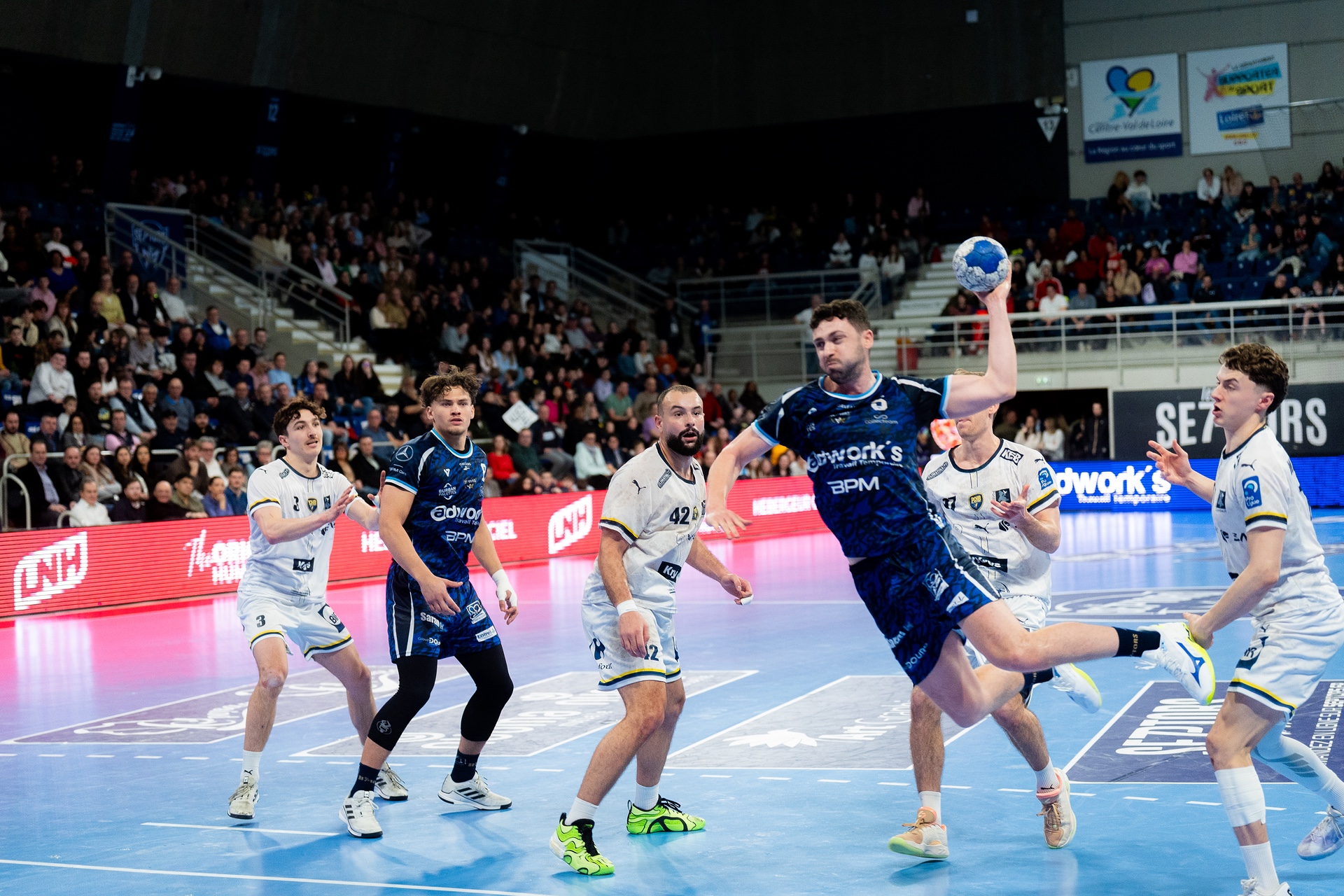 DSC05467.jpg_compressed