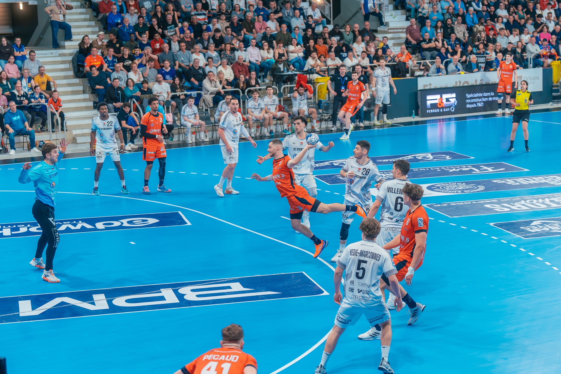 DSC05509.jpg_compressed