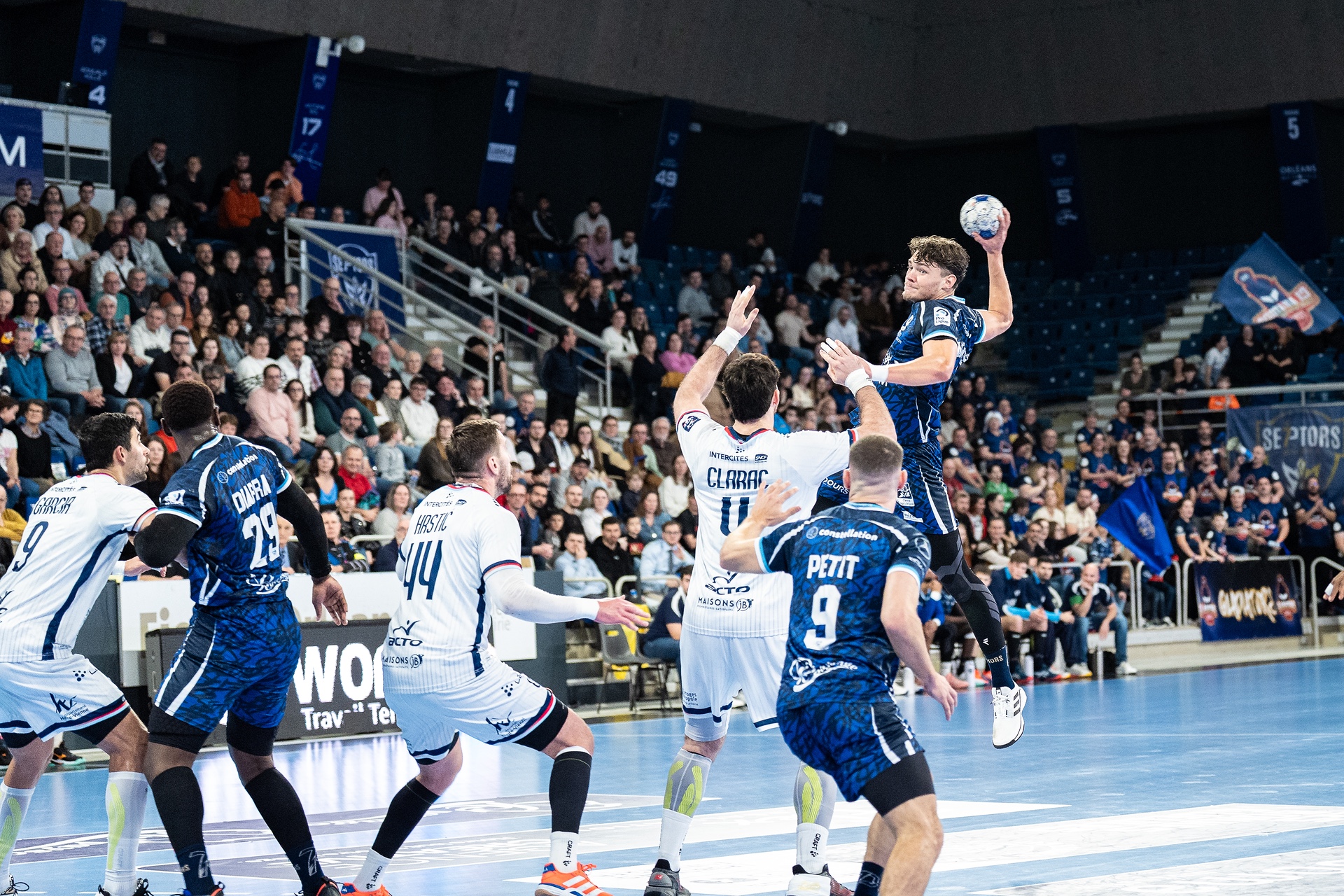 DSC05525.jpg_compressed