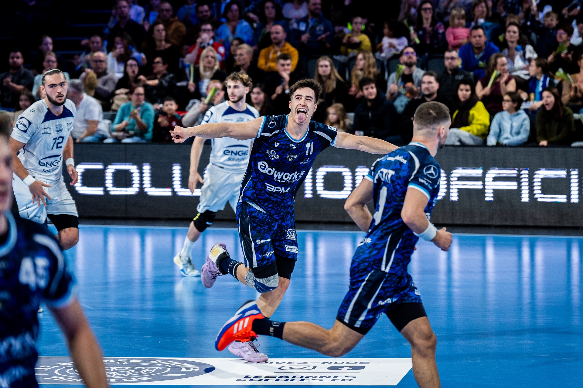 DSC05652.jpg_compressed