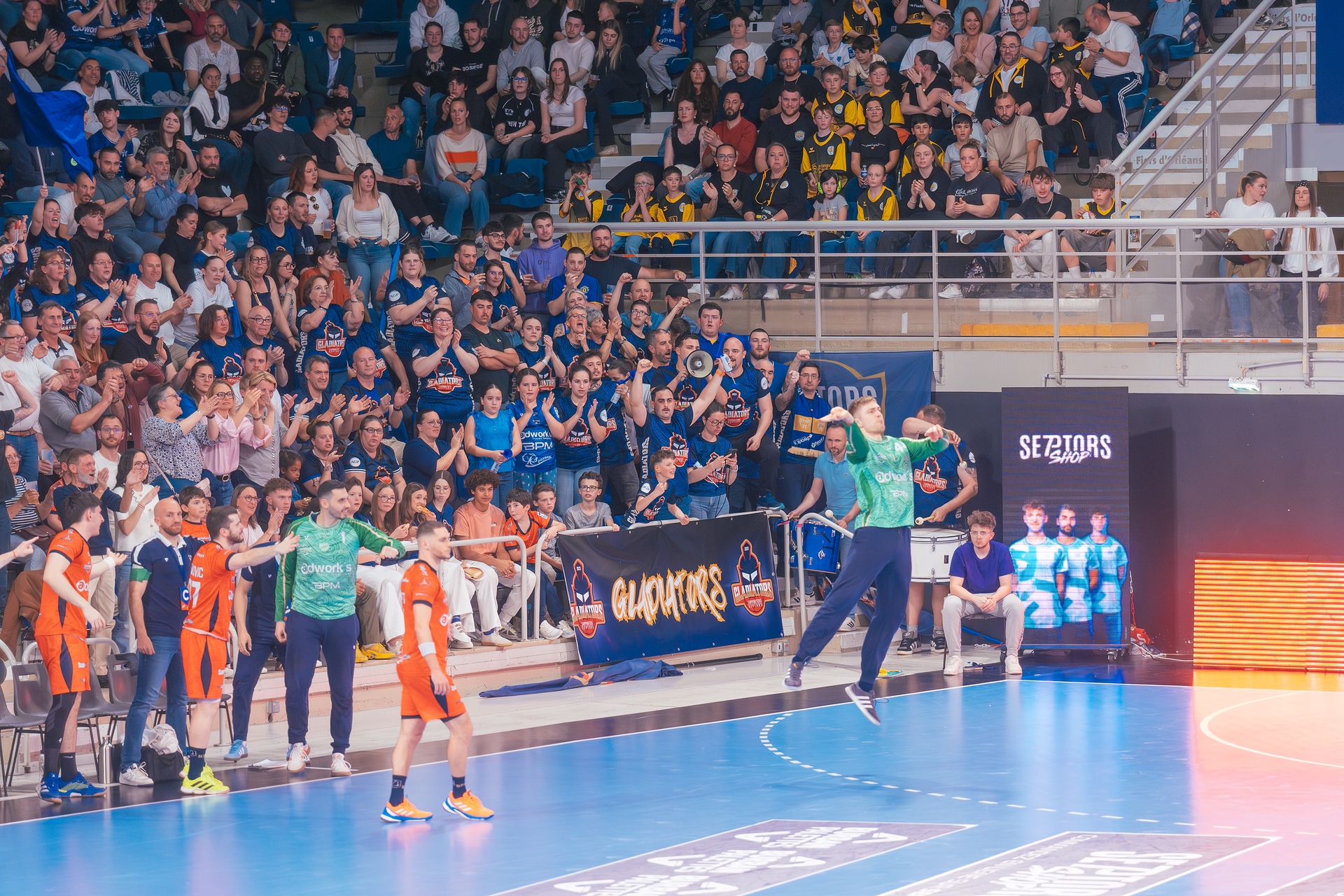 DSC05709.jpg_compressed