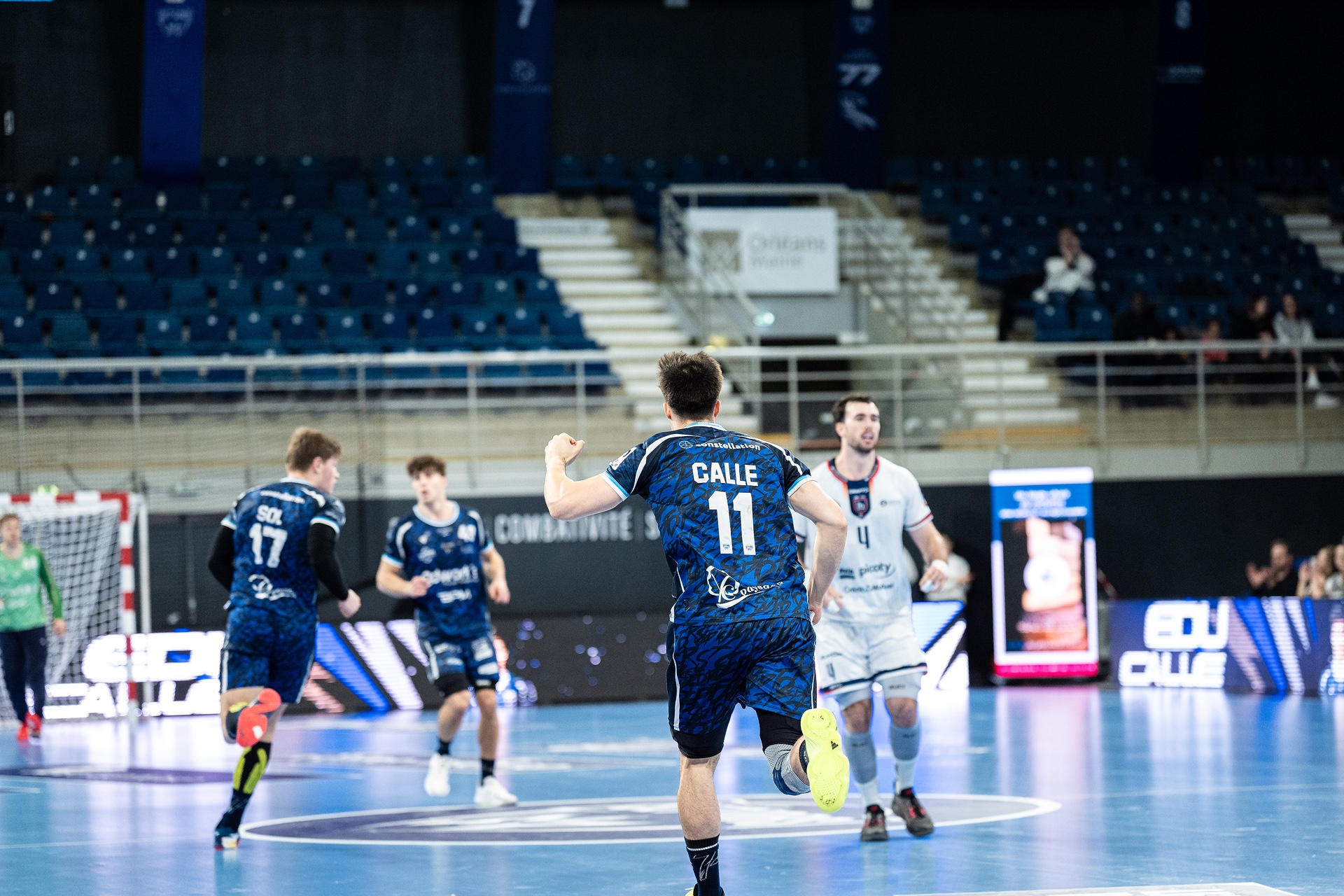 DSC05725.jpg_compressed