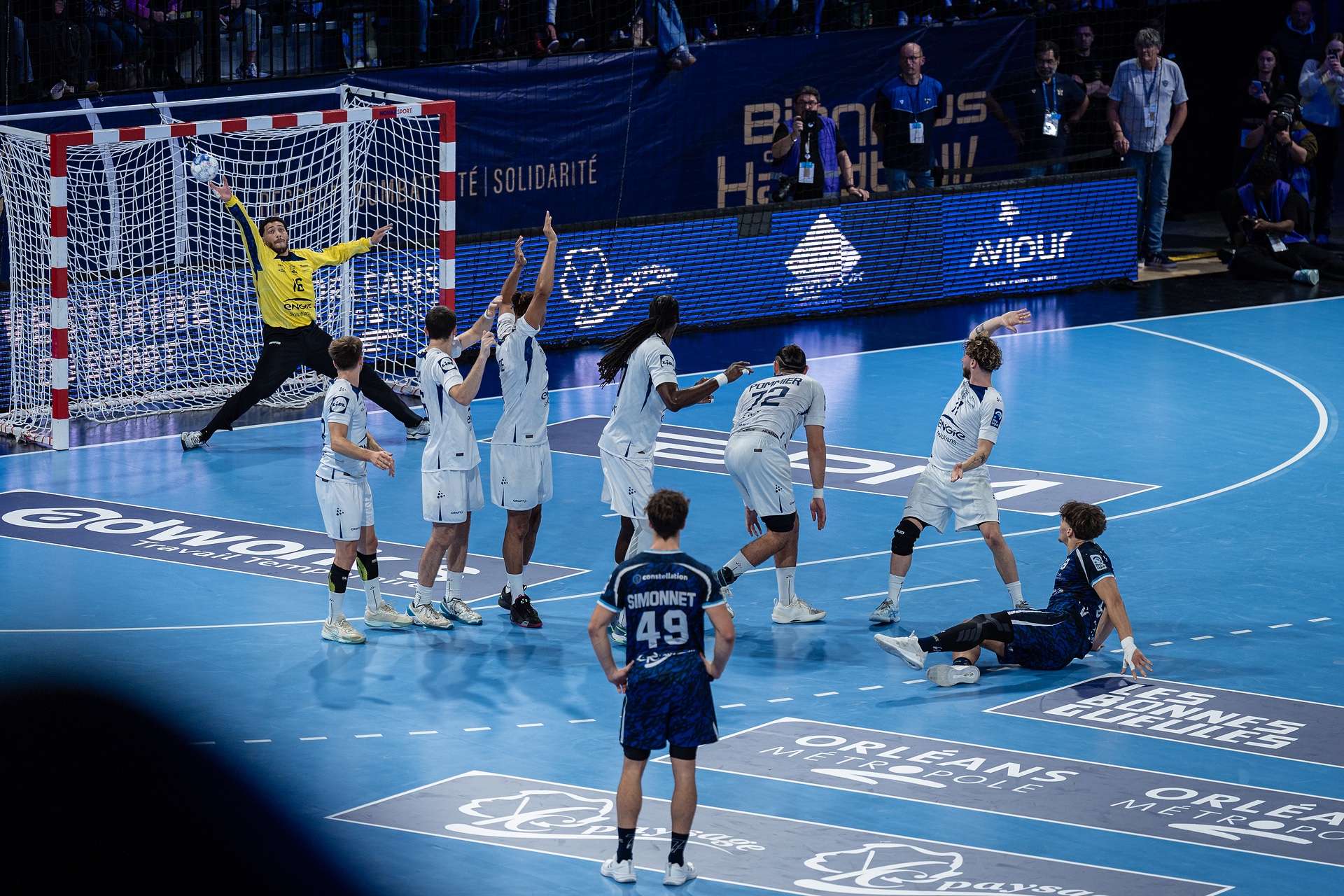 DSC05796.jpg_compressed