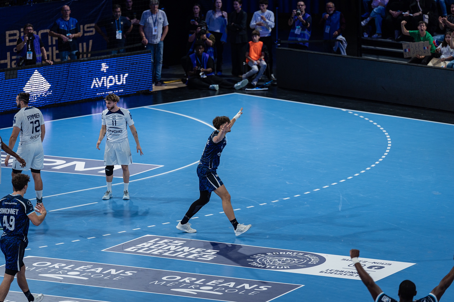 DSC05801.jpg_compressed