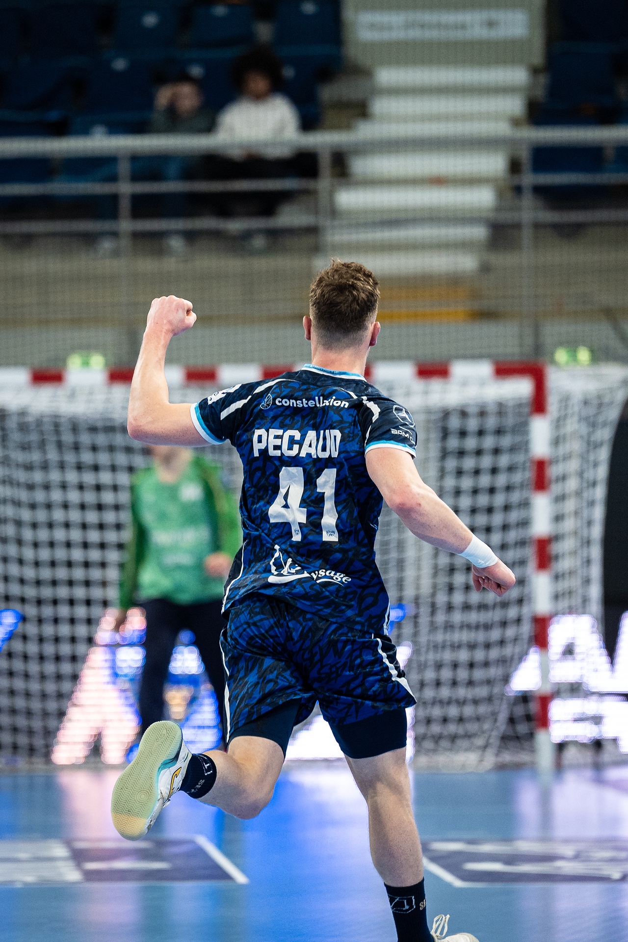 DSC05868.jpg_compressed