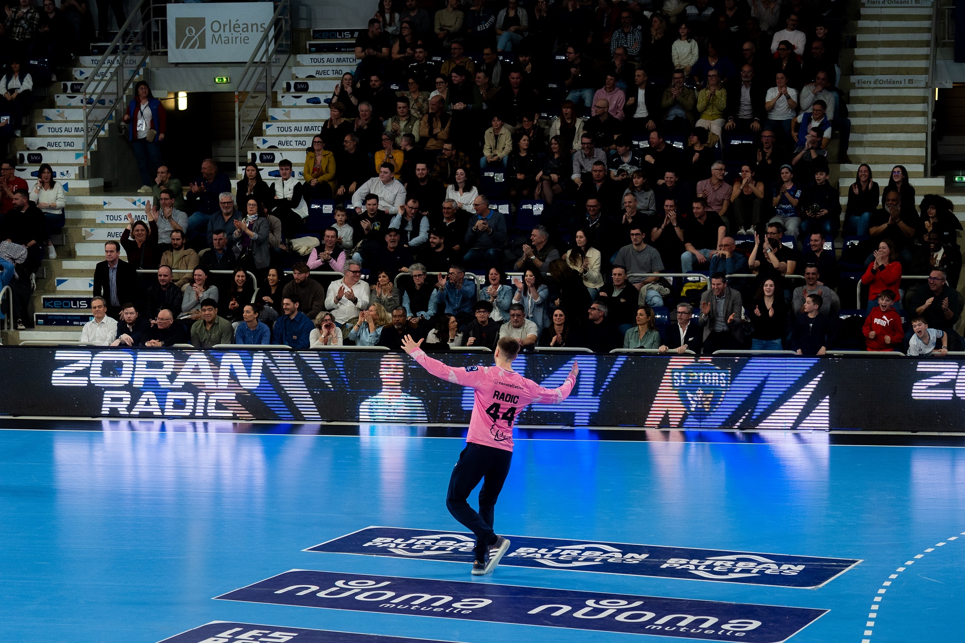 DSC05887.jpg_compressed