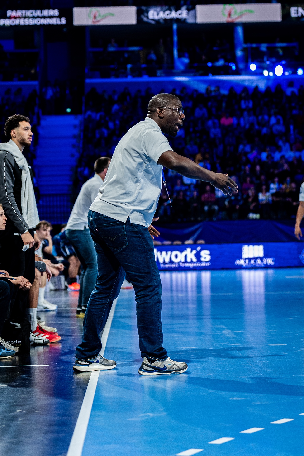 DSC06062.jpg_compressed