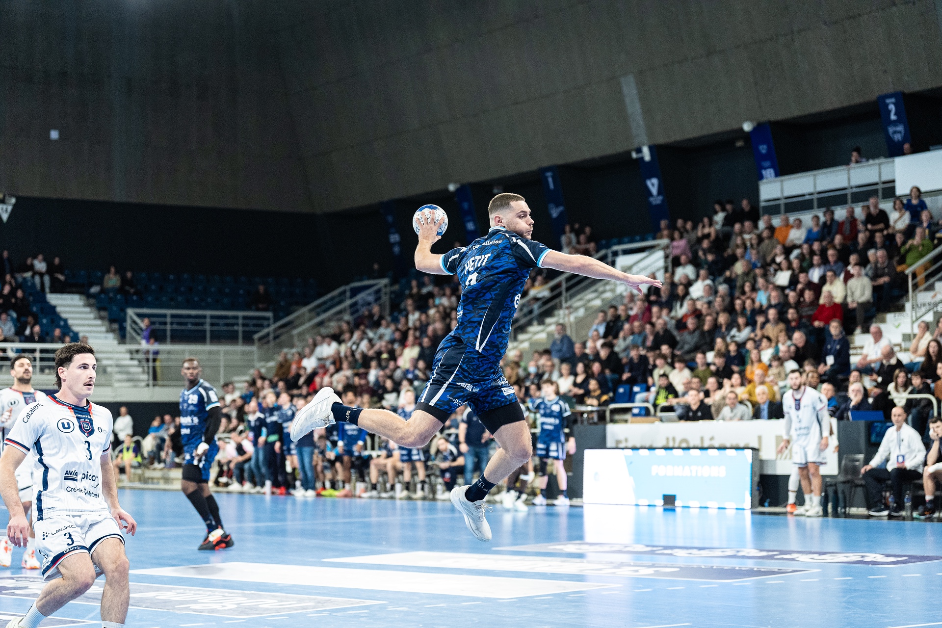 DSC06172.jpg_compressed