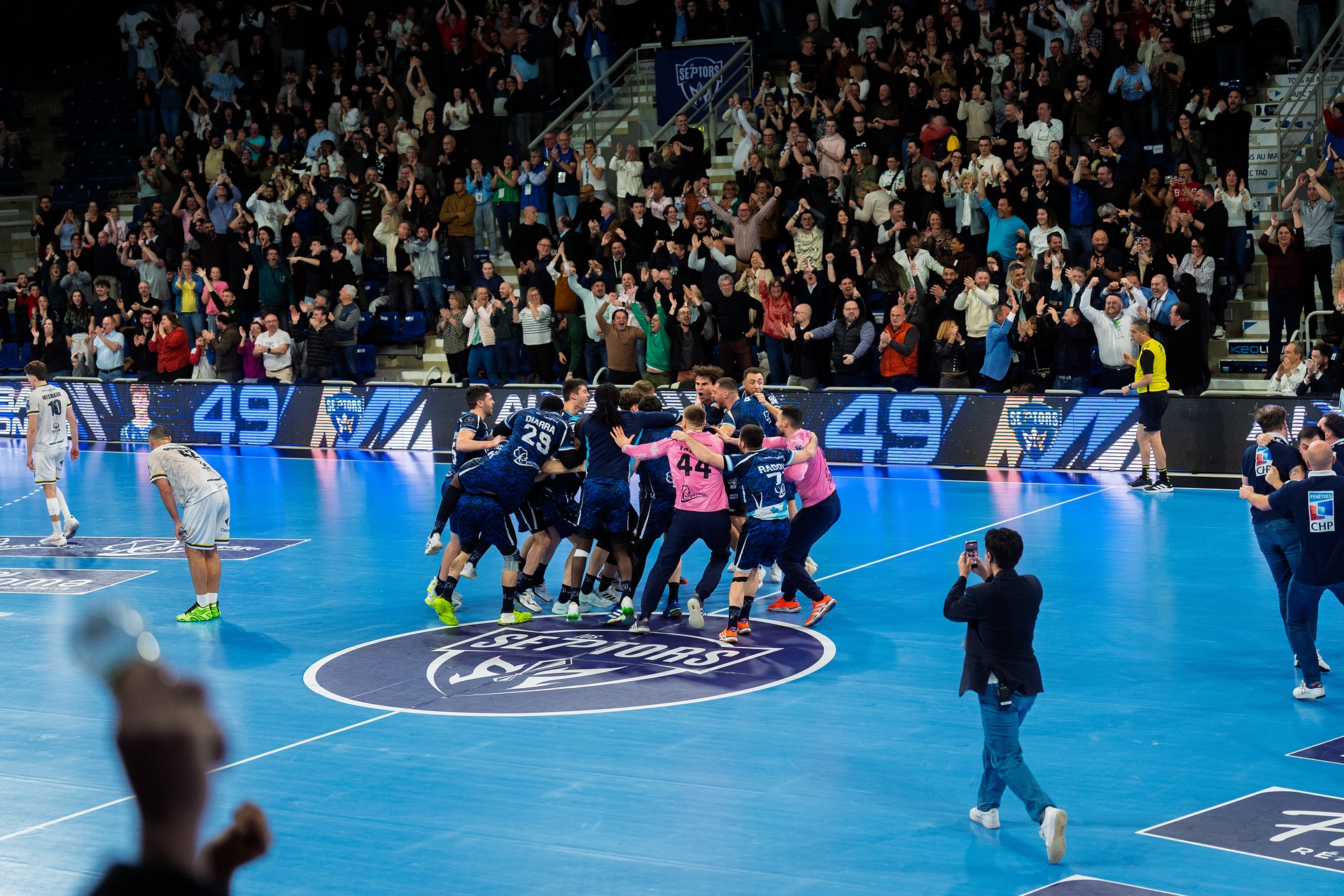 DSC06332.jpg_compressed