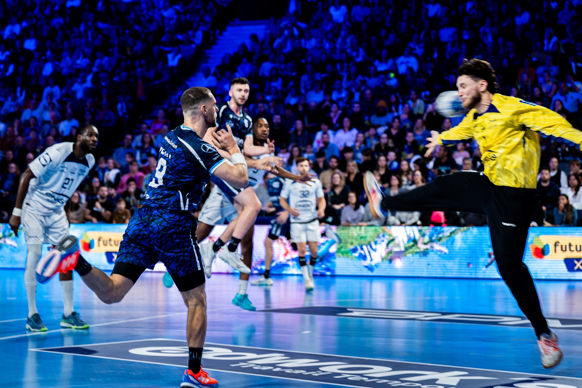 DSC06354.jpg_compressed