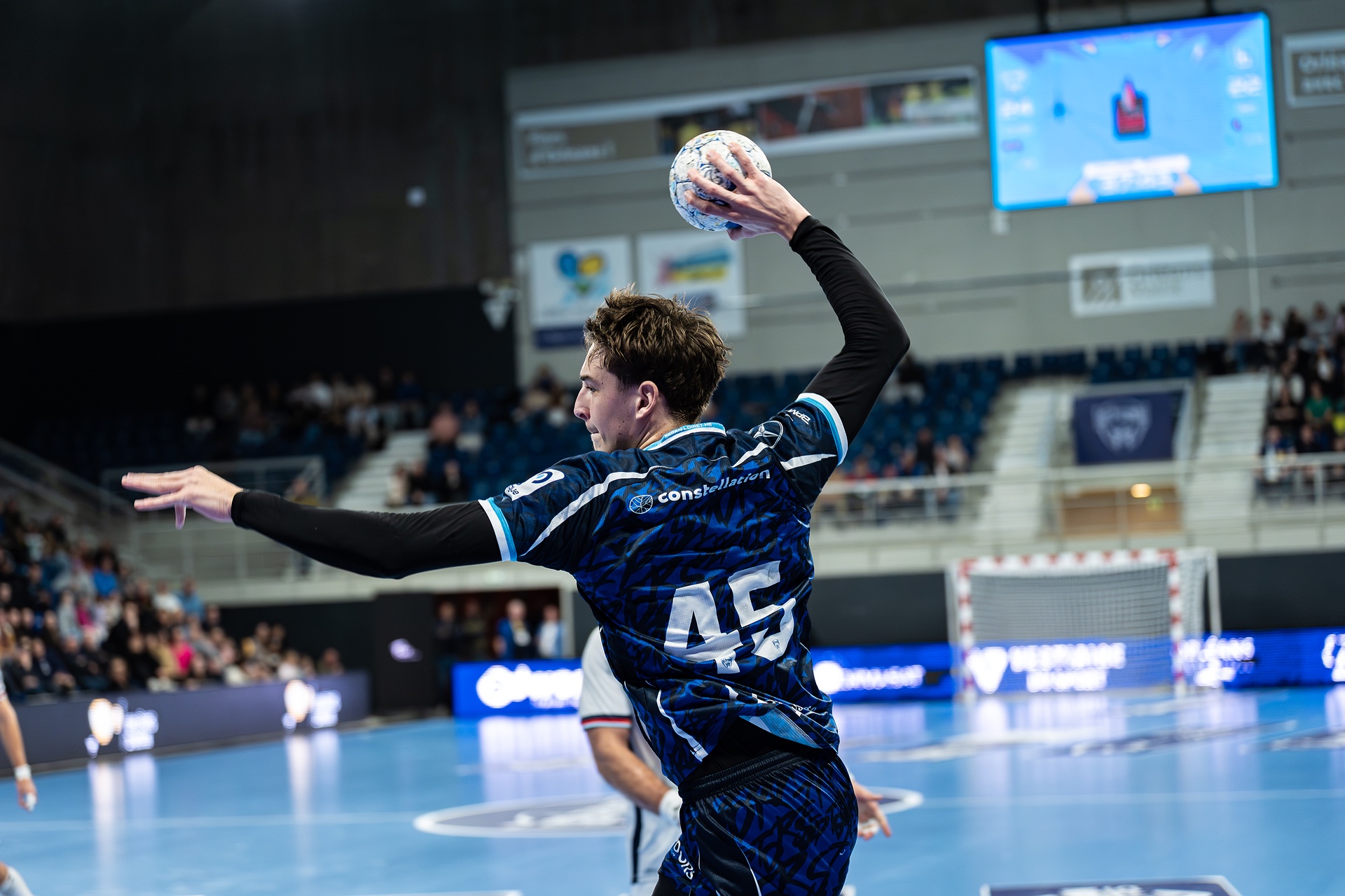 DSC06368.jpg_compressed