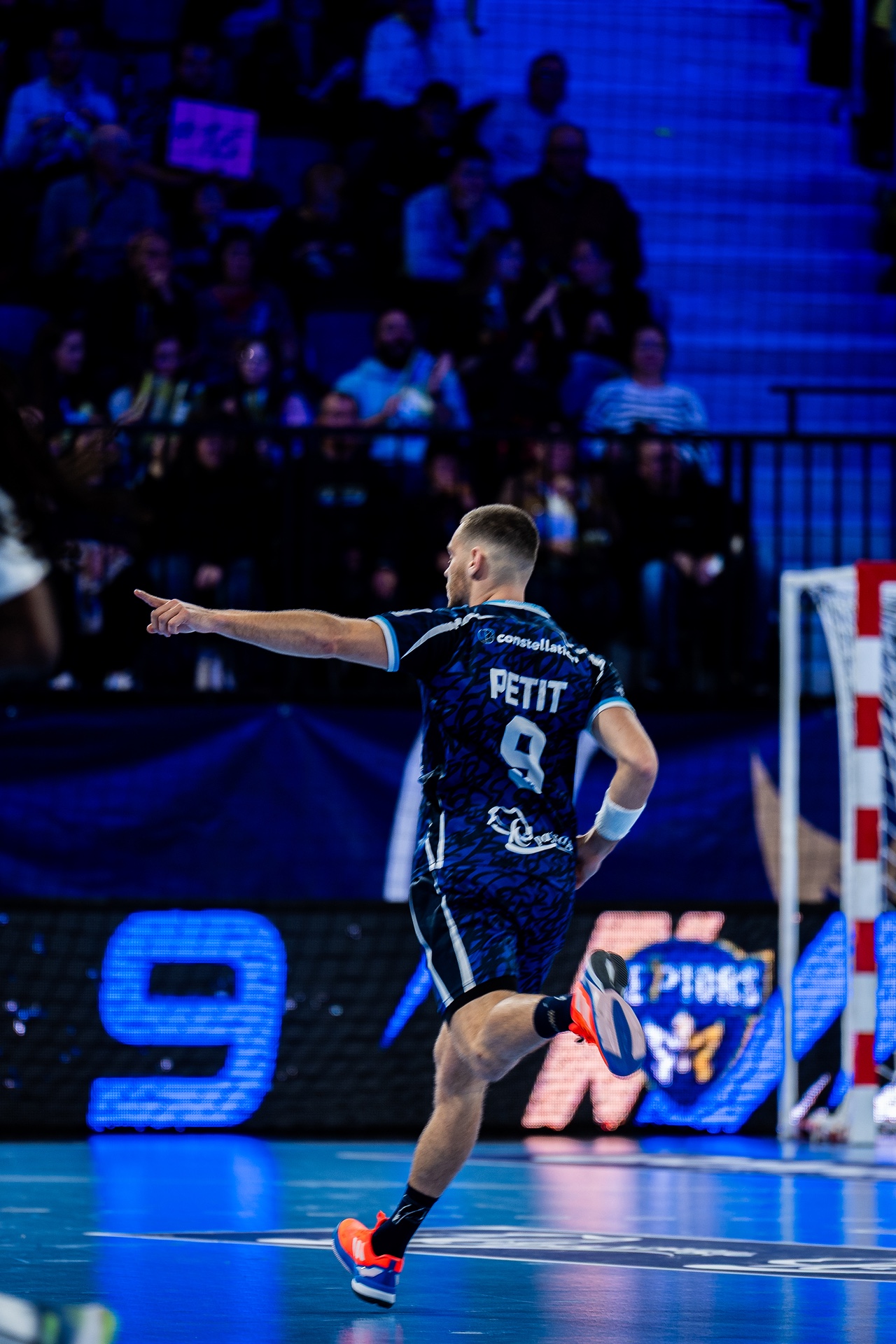 DSC06373.jpg_compressed