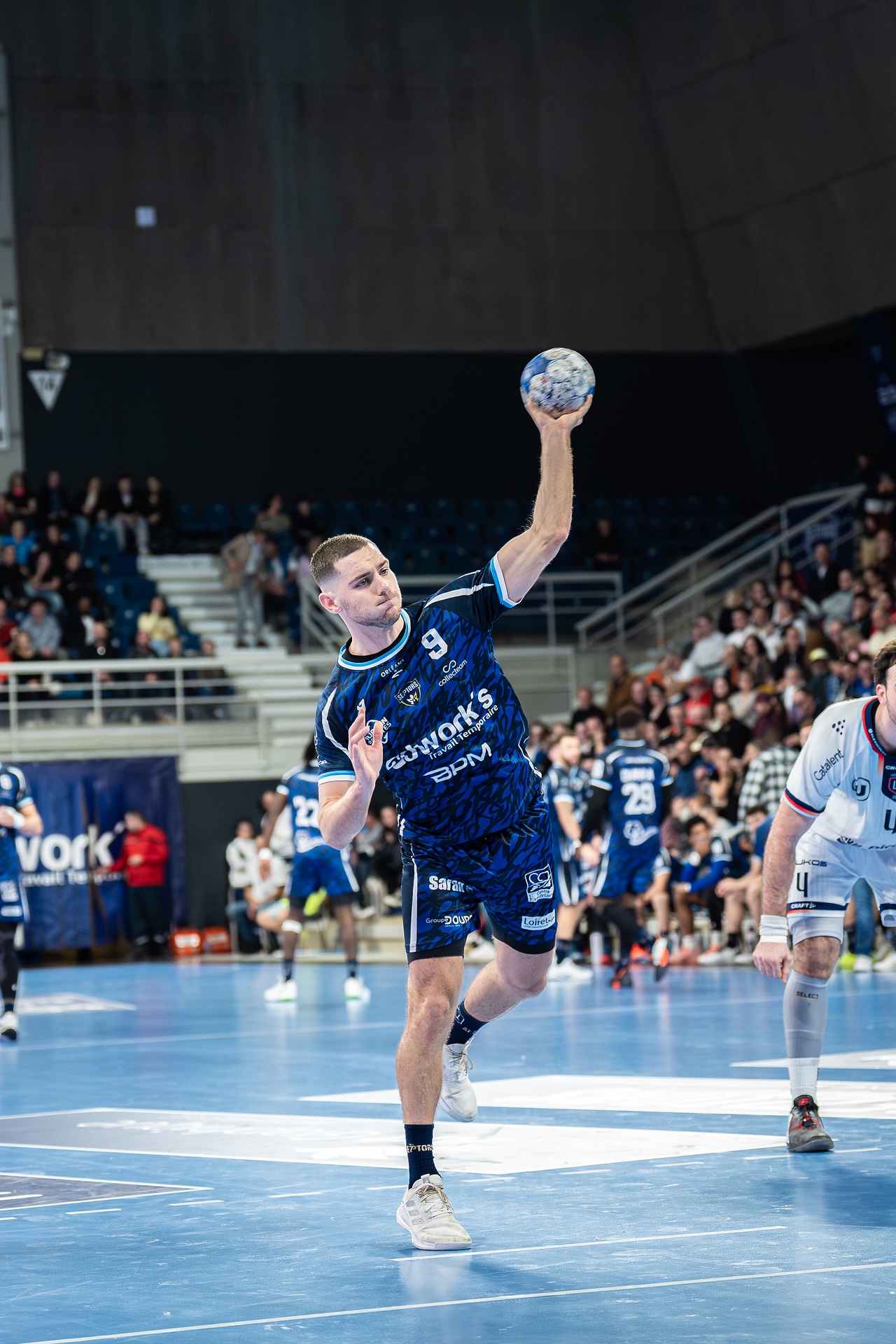 DSC06459.jpg_compressed