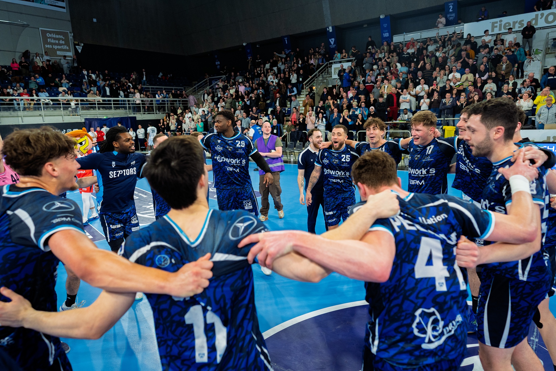 DSC06583.jpg_compressed