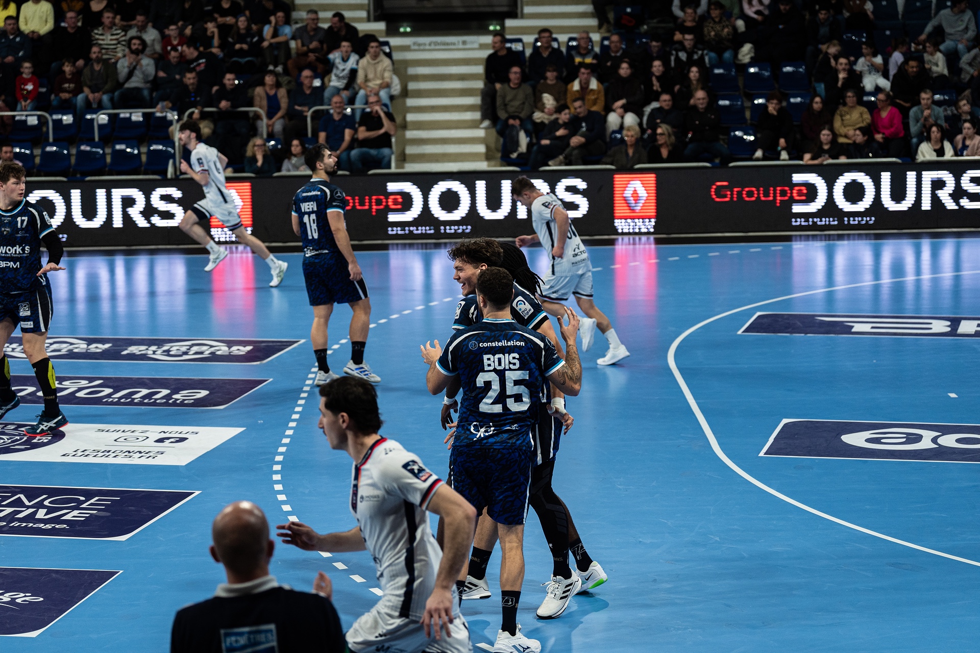 DSC06613.jpg_compressed