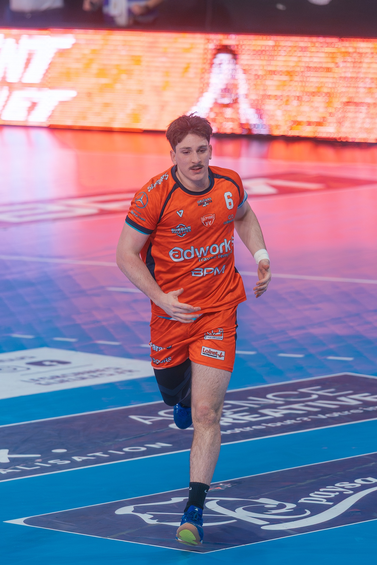 DSC06617.jpg_compressed