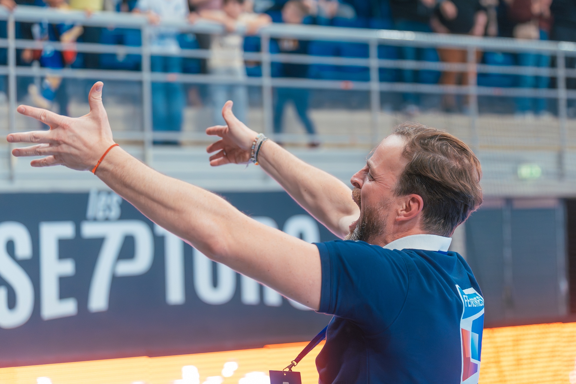 DSC06714.jpg_compressed