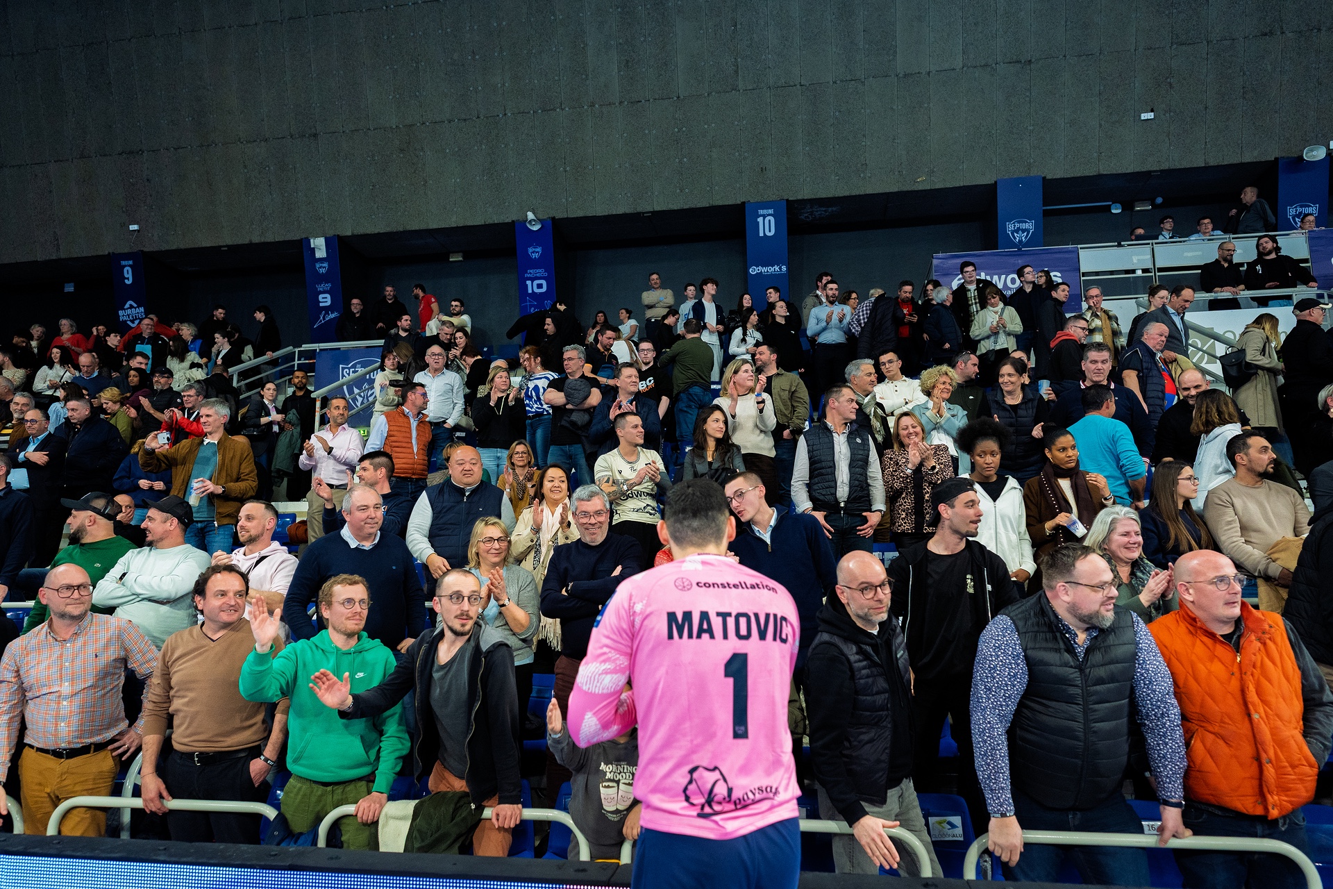 DSC06845.jpg_compressed