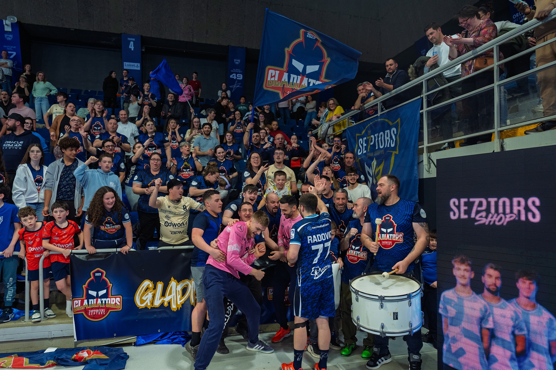 DSC06898.jpg_compressed