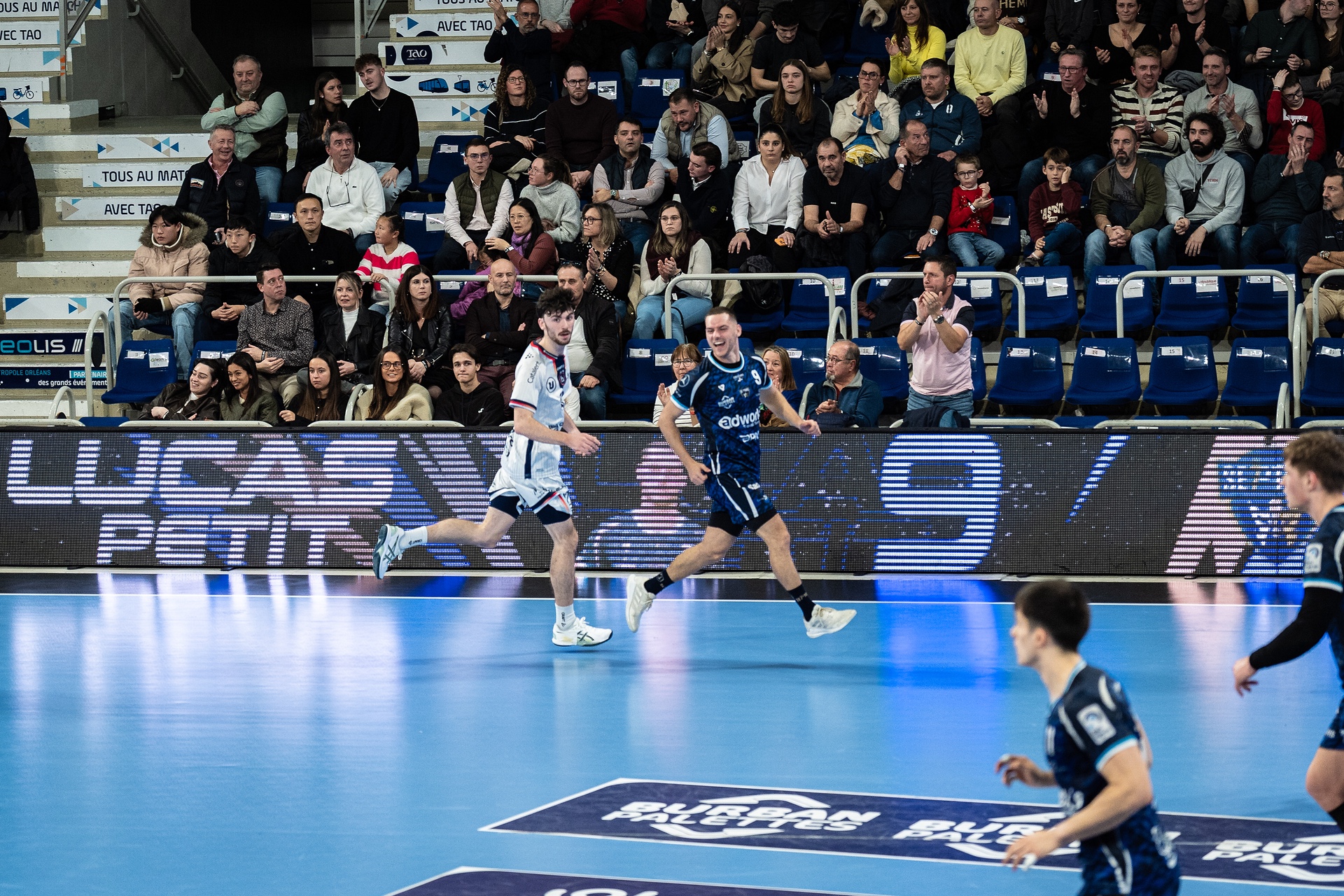 DSC07132.jpg_compressed