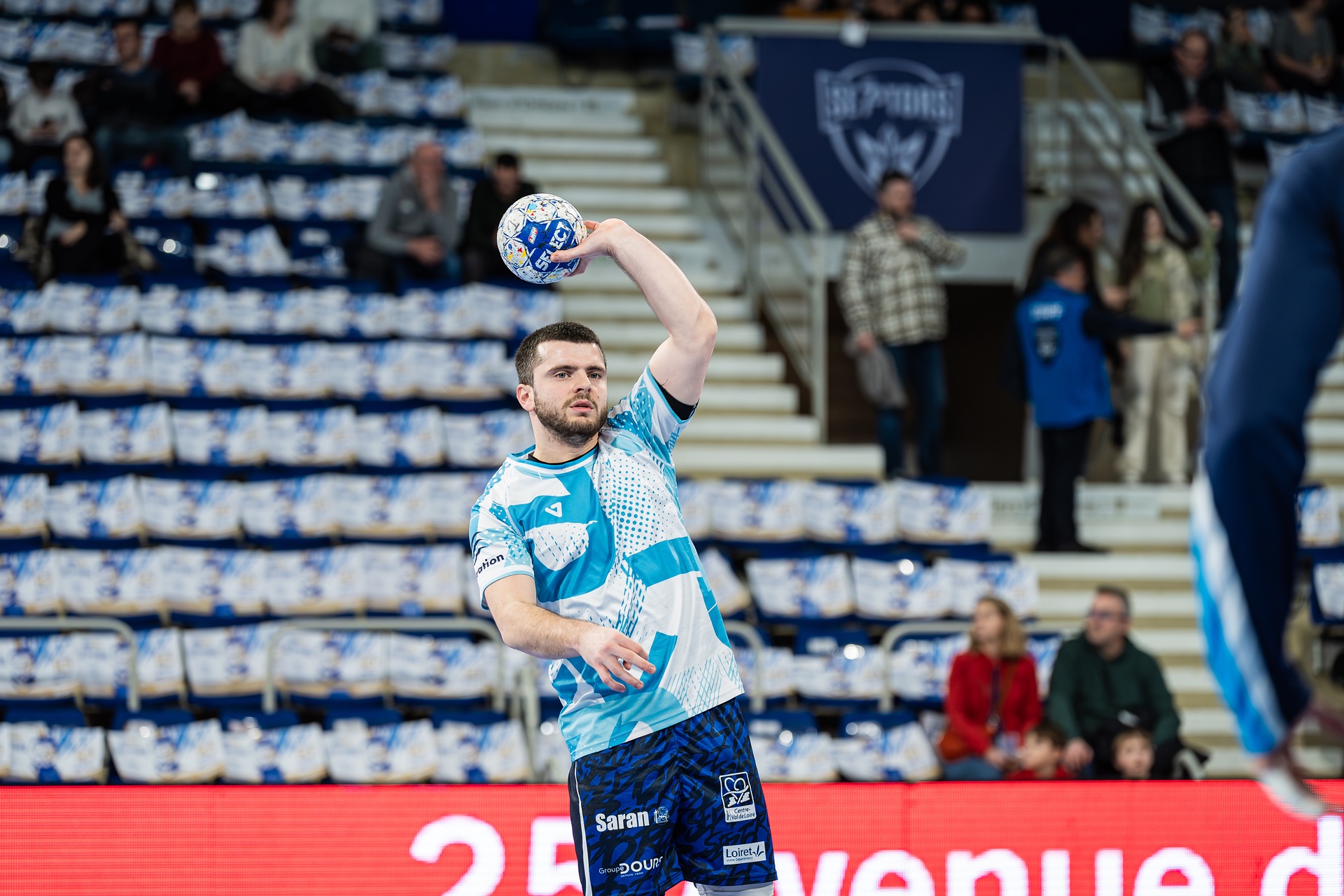 DSC07200.jpg_compressed