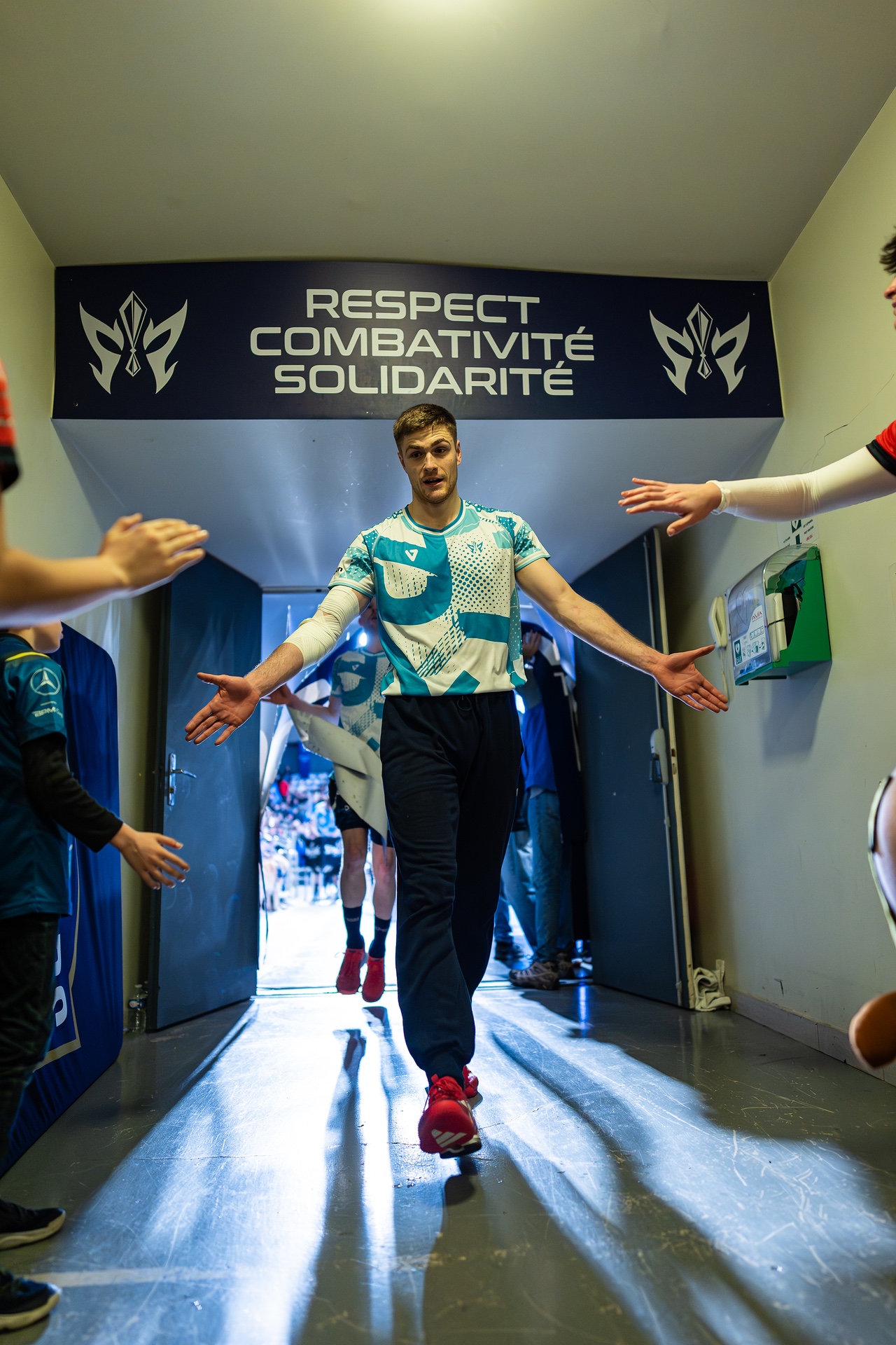 DSC07293-2.jpg_compressed